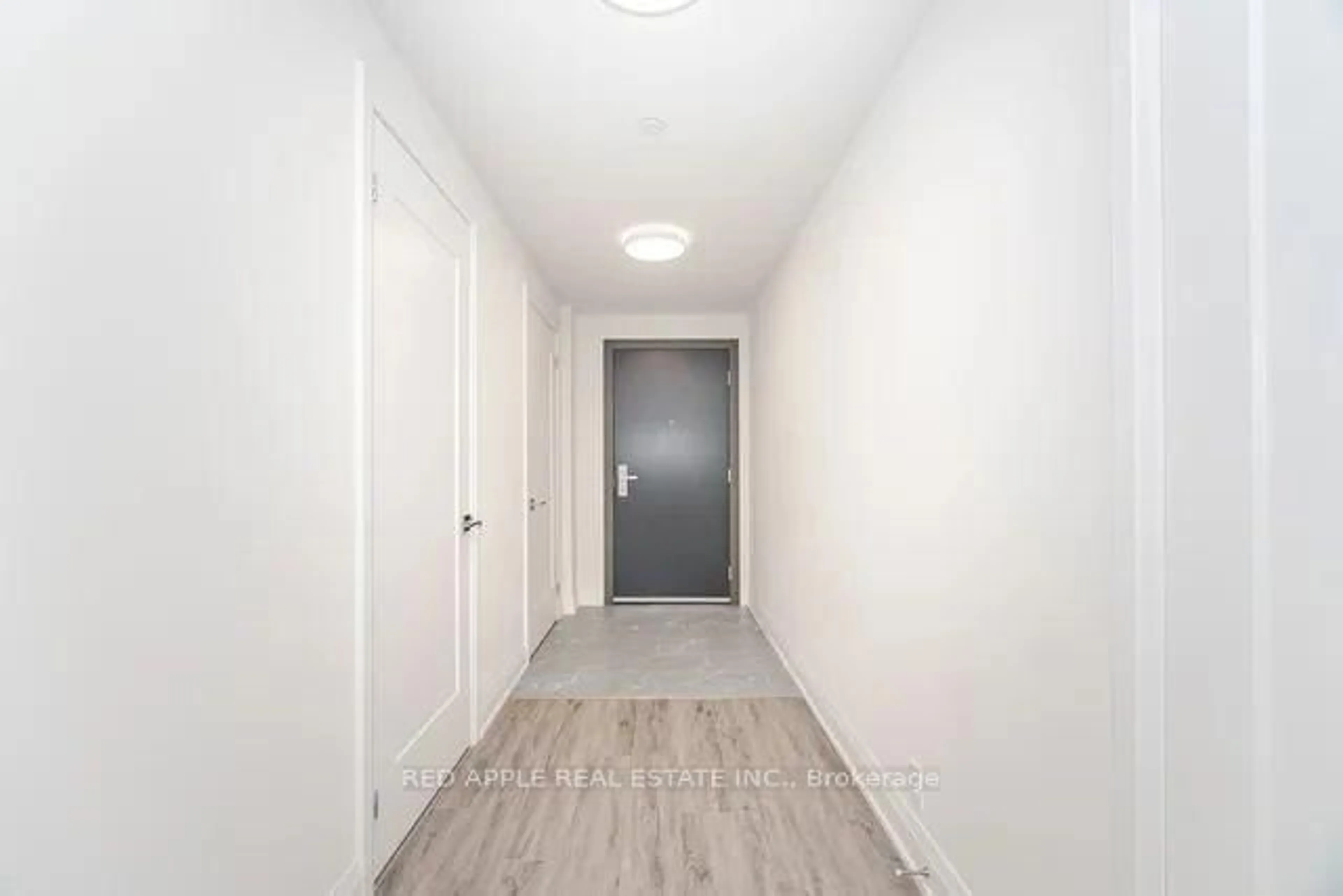 Indoor entryway for 18 Water Walk Dr #1207, Markham Ontario L3R 6L5