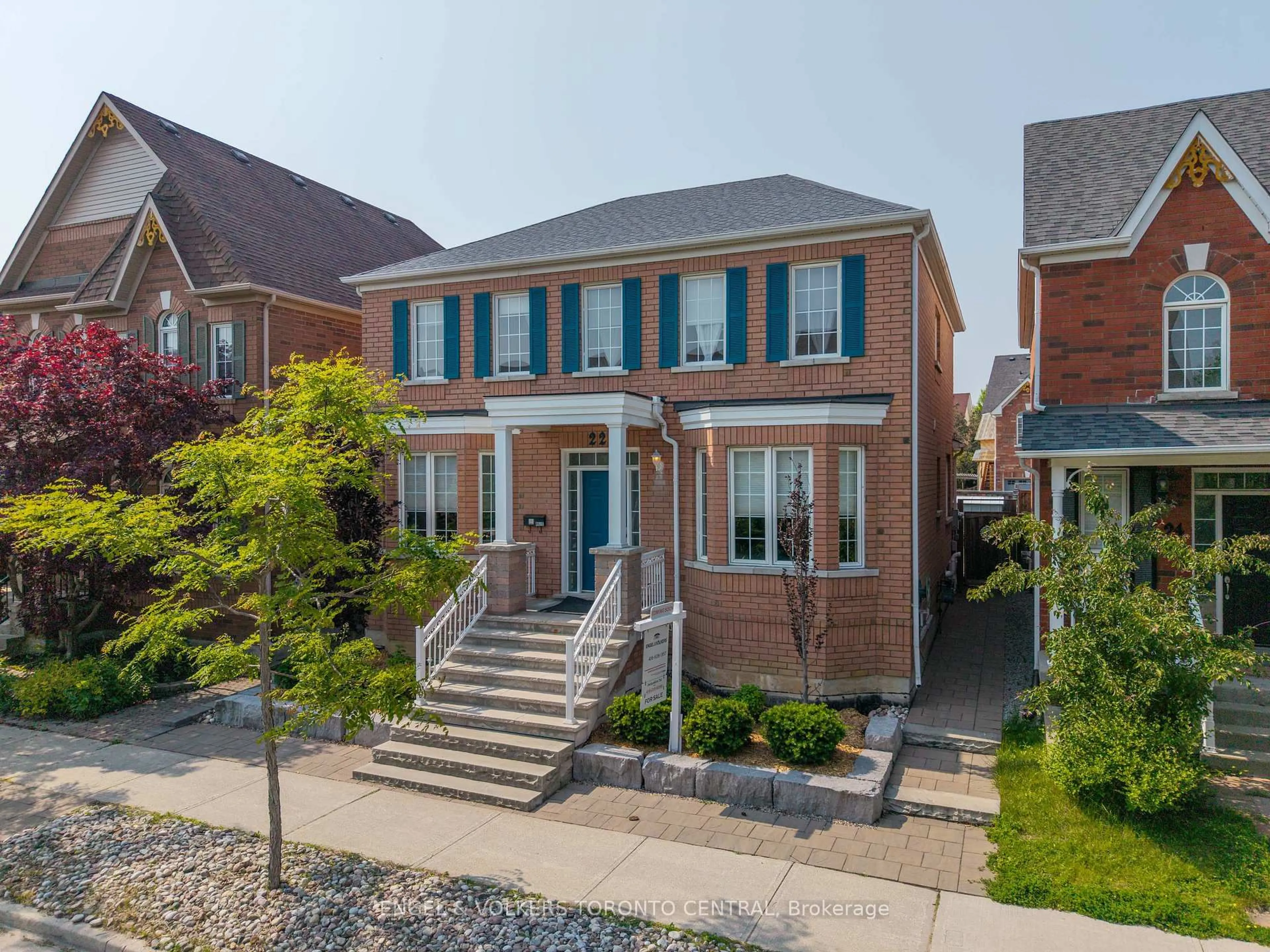 Home with brick exterior material, street for 22 Donald Sim Ave, Markham Ontario L6B 1B6