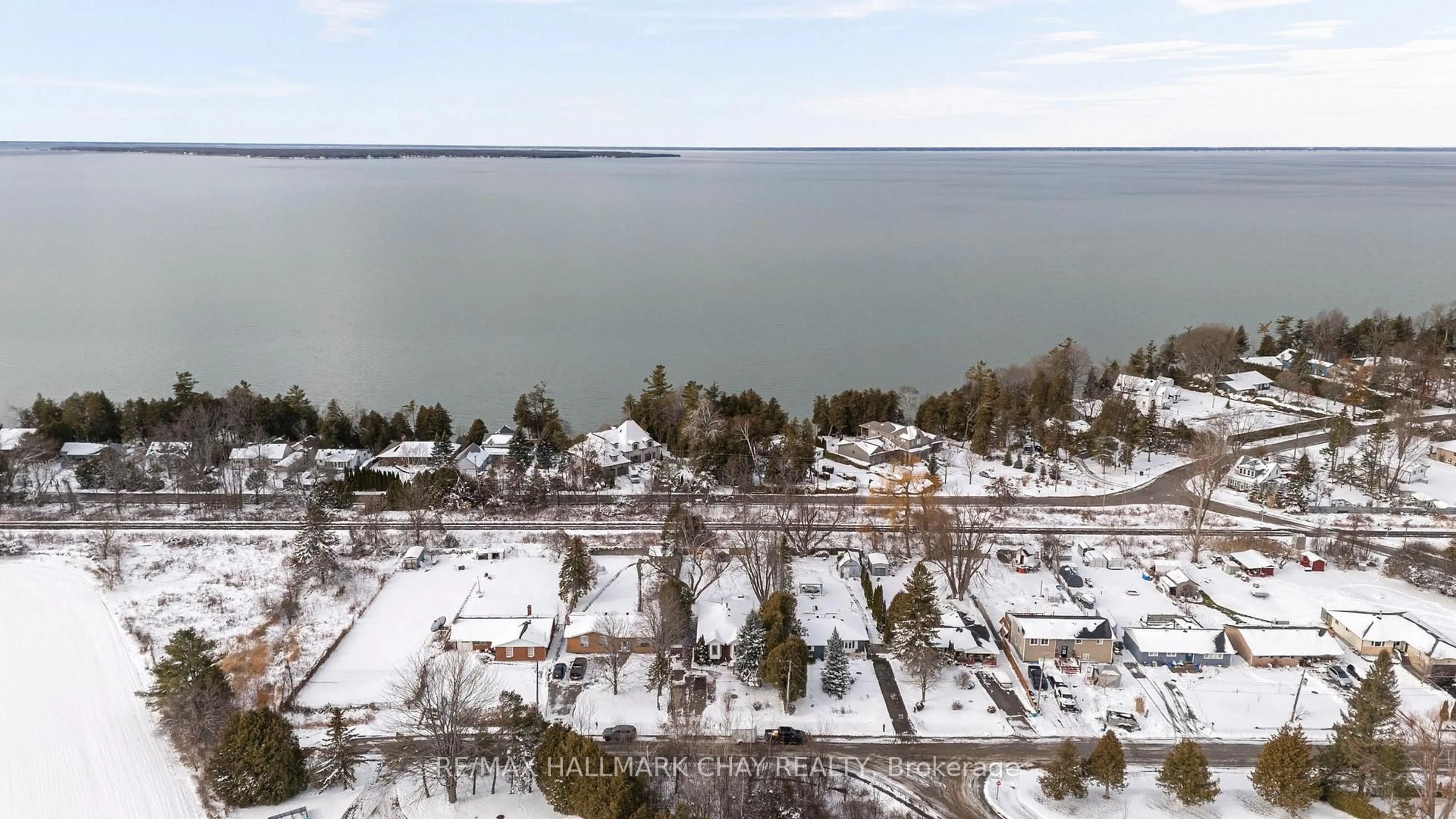 A pic from outside/outdoor area/front of a property/back of a property/a pic from drone, water/lake/river/ocean view for 78 Twmarc Ave, Brock Ontario L0K 1A0