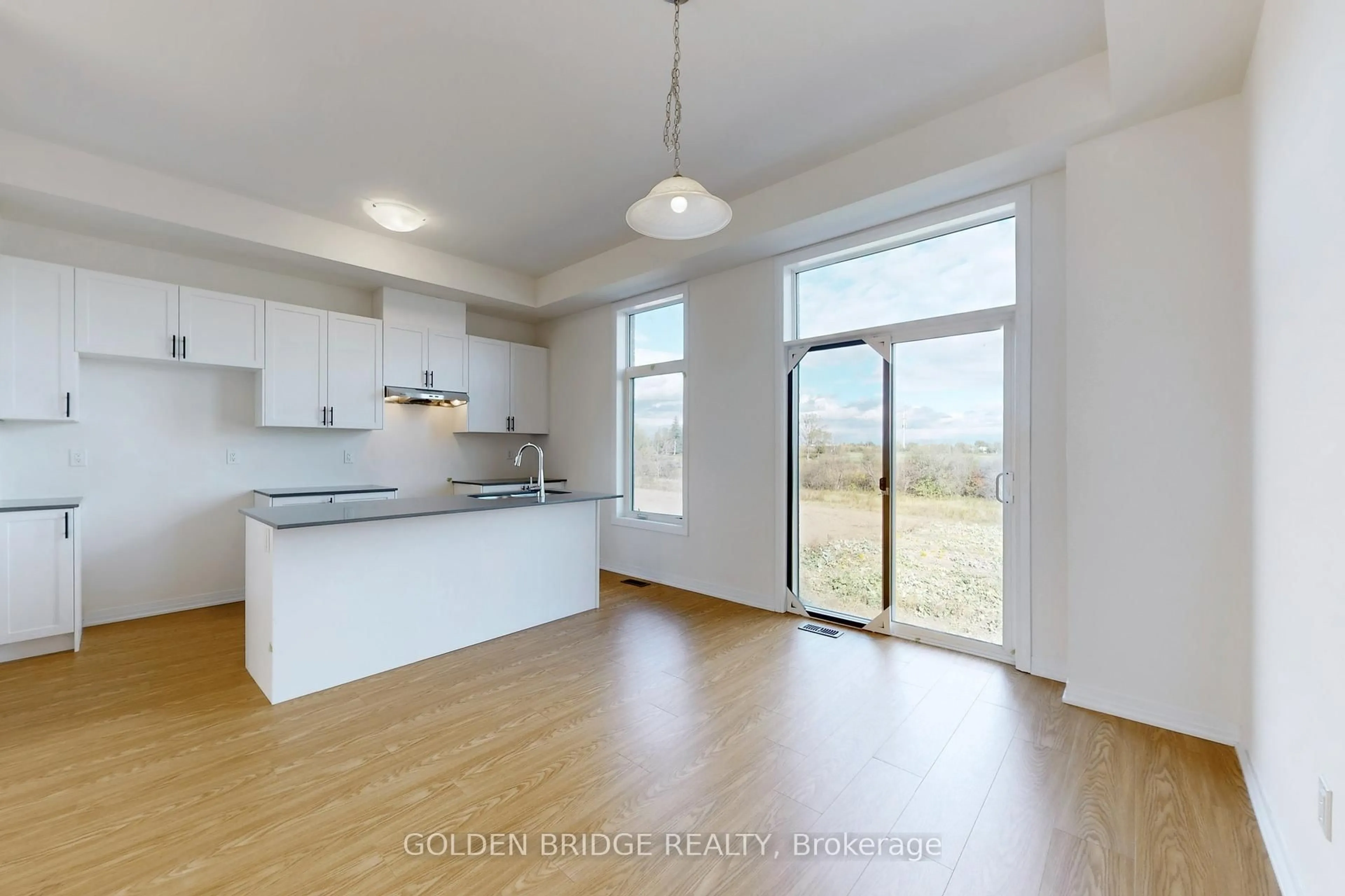 Open concept kitchen, unknown for 73 Millman Lane, Richmond Hill Ontario L4S 0P8