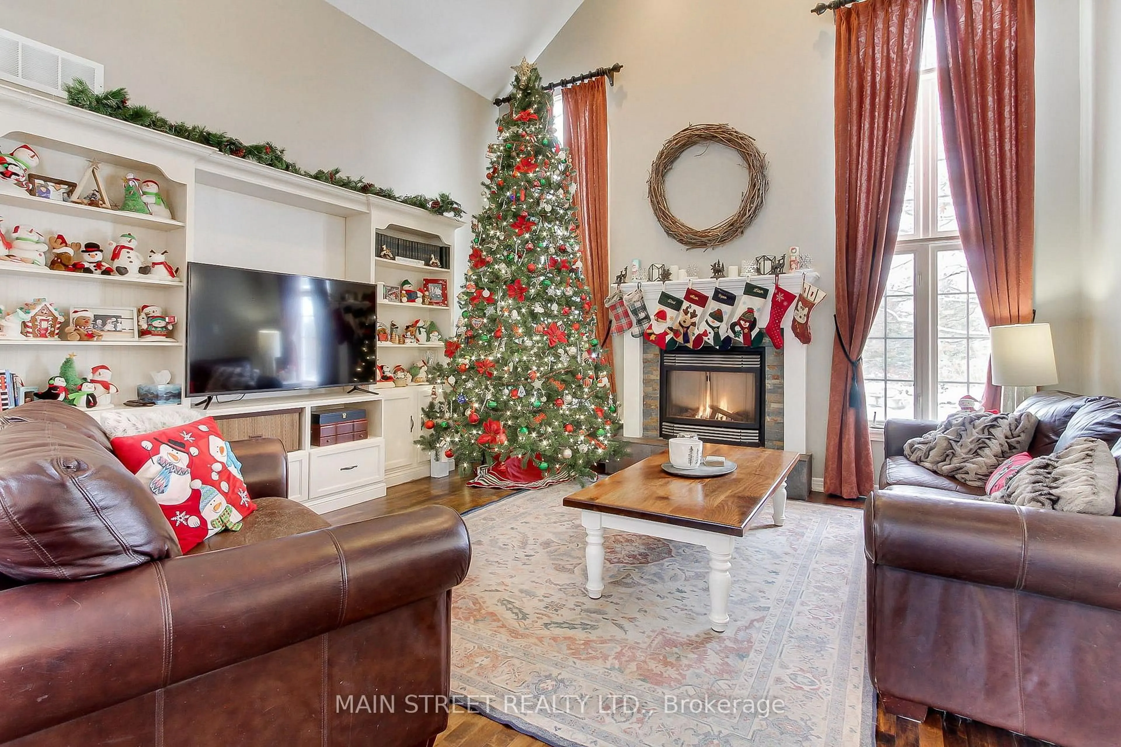 Living room with furniture, unknown for 122 Davis Tr, Essa Ontario L0L 2N0