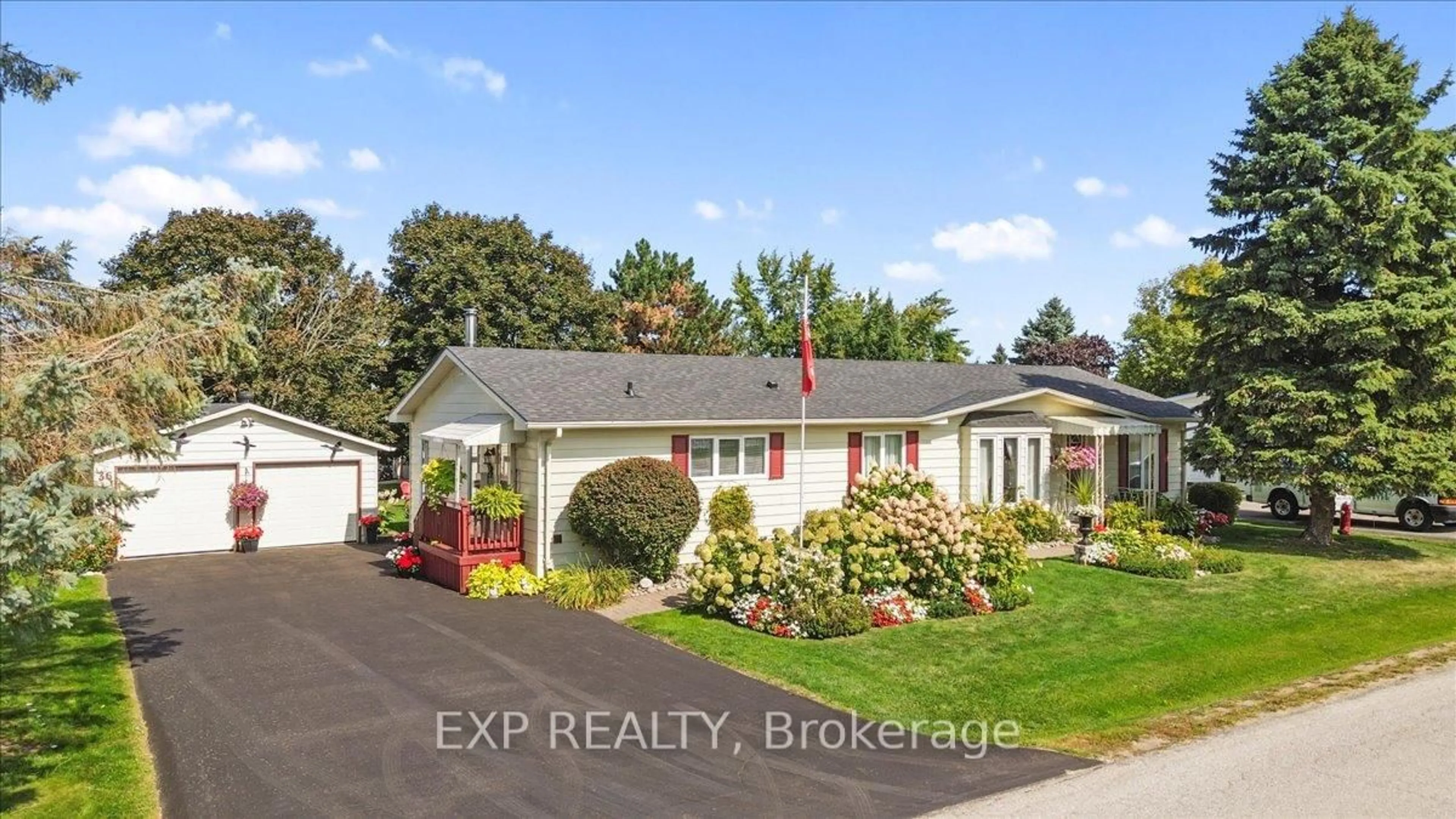 Unknown for 36 Juno Cres, Georgina Ontario L0E 1R0