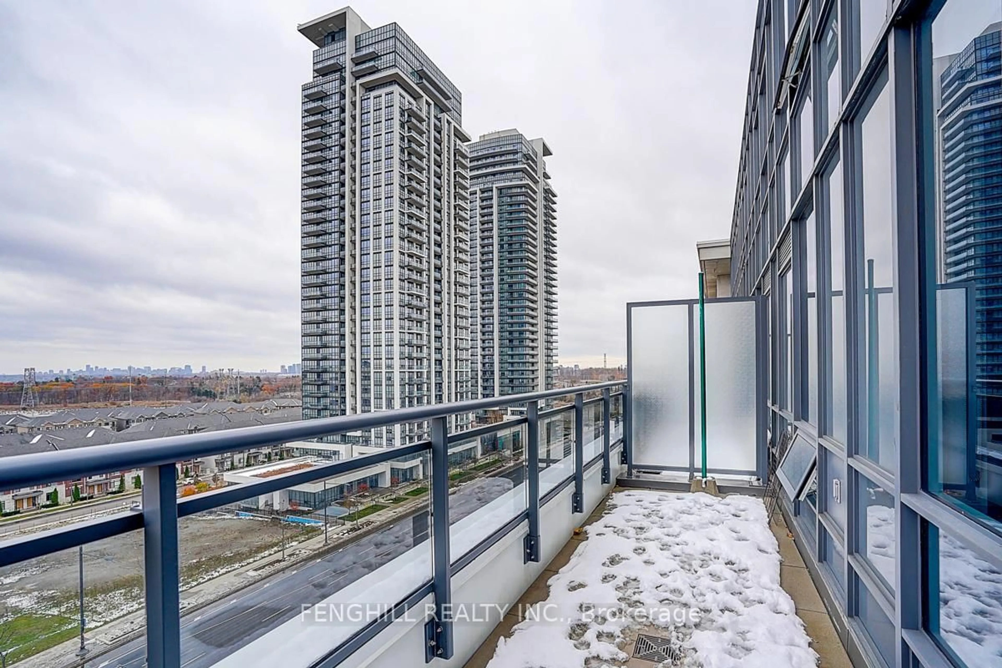 Balcony in the apartment, city buildings view from balcony for 370 Highway 7 Rd #PH7, Richmond Hill Ontario L4B 0C4