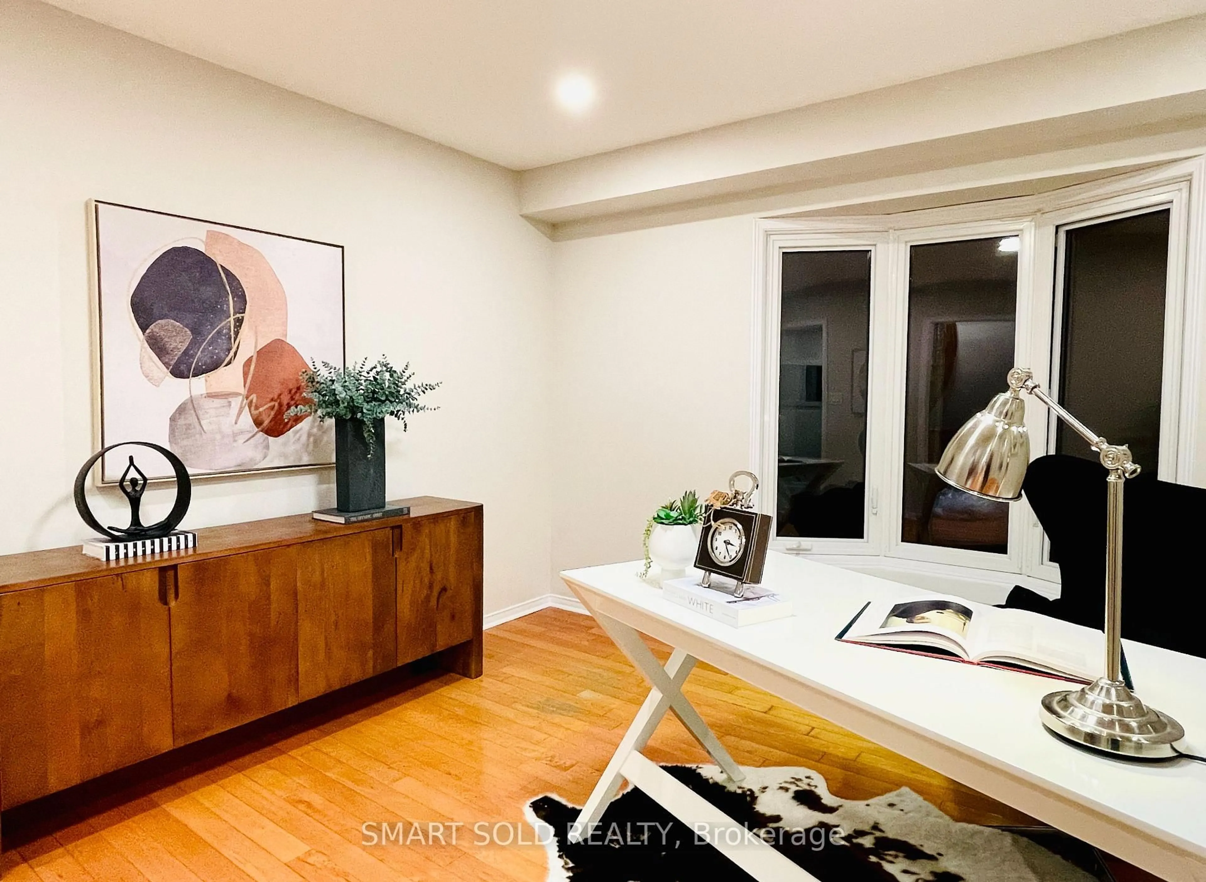 Unknown for 44 Castleridge Dr, Richmond Hill Ontario L4B 1P8