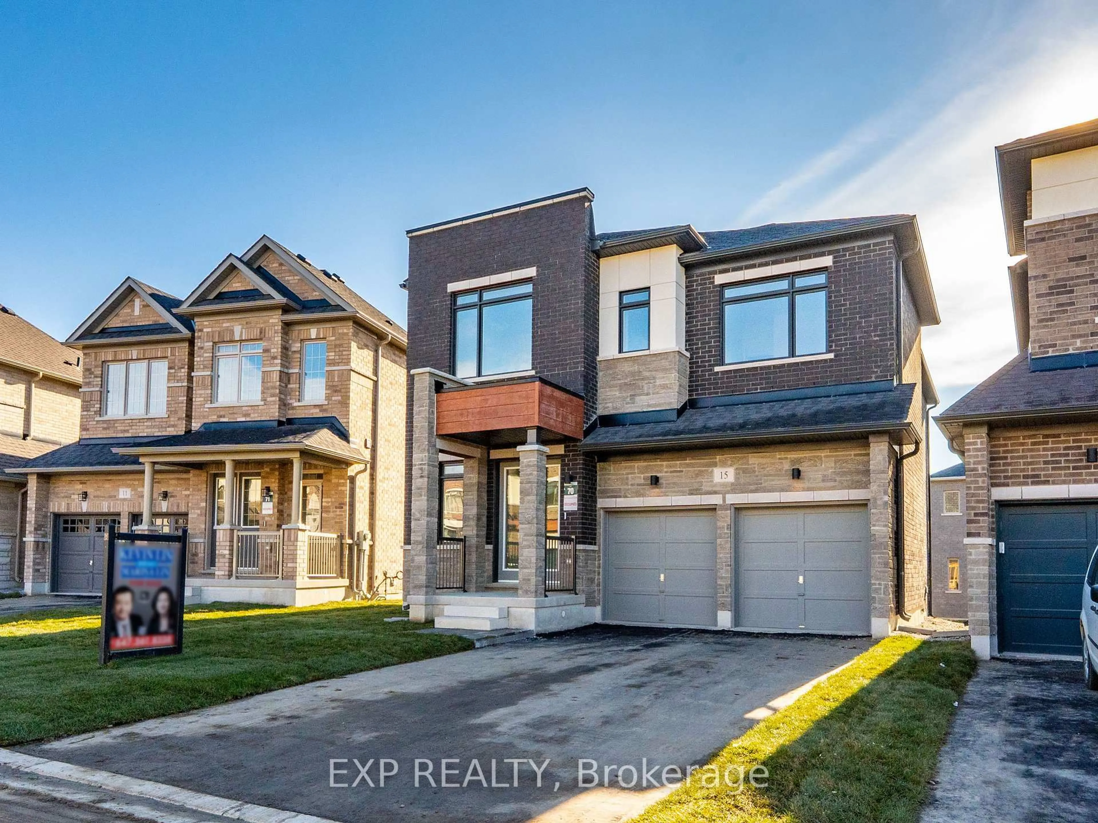 Home with brick exterior material, street for 15 Monticola Ave, Richmond Hill Ontario L4B 0J1