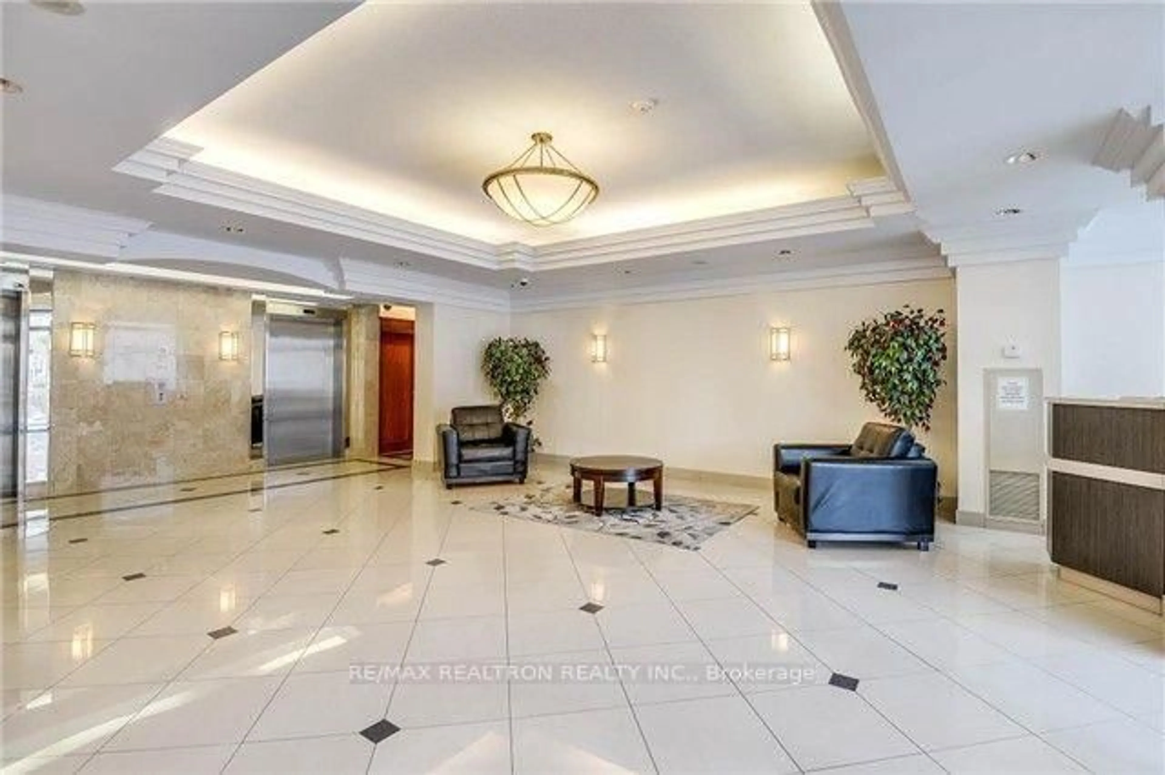 Lobby for 745 New Westminster Dr #905, Vaughan Ontario L4J 8J9