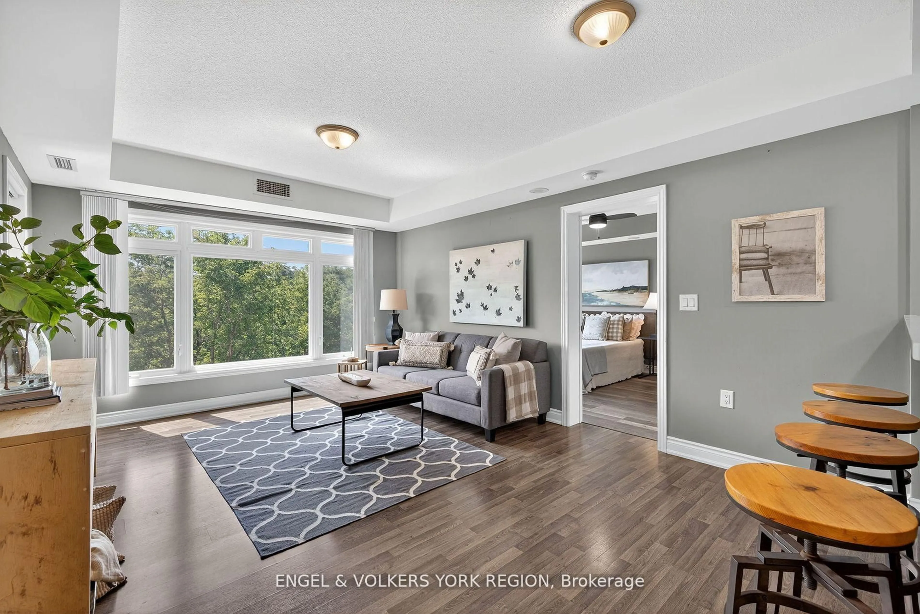 Living room with furniture, unknown for 149 Church St #503, King Ontario L0G 1T0