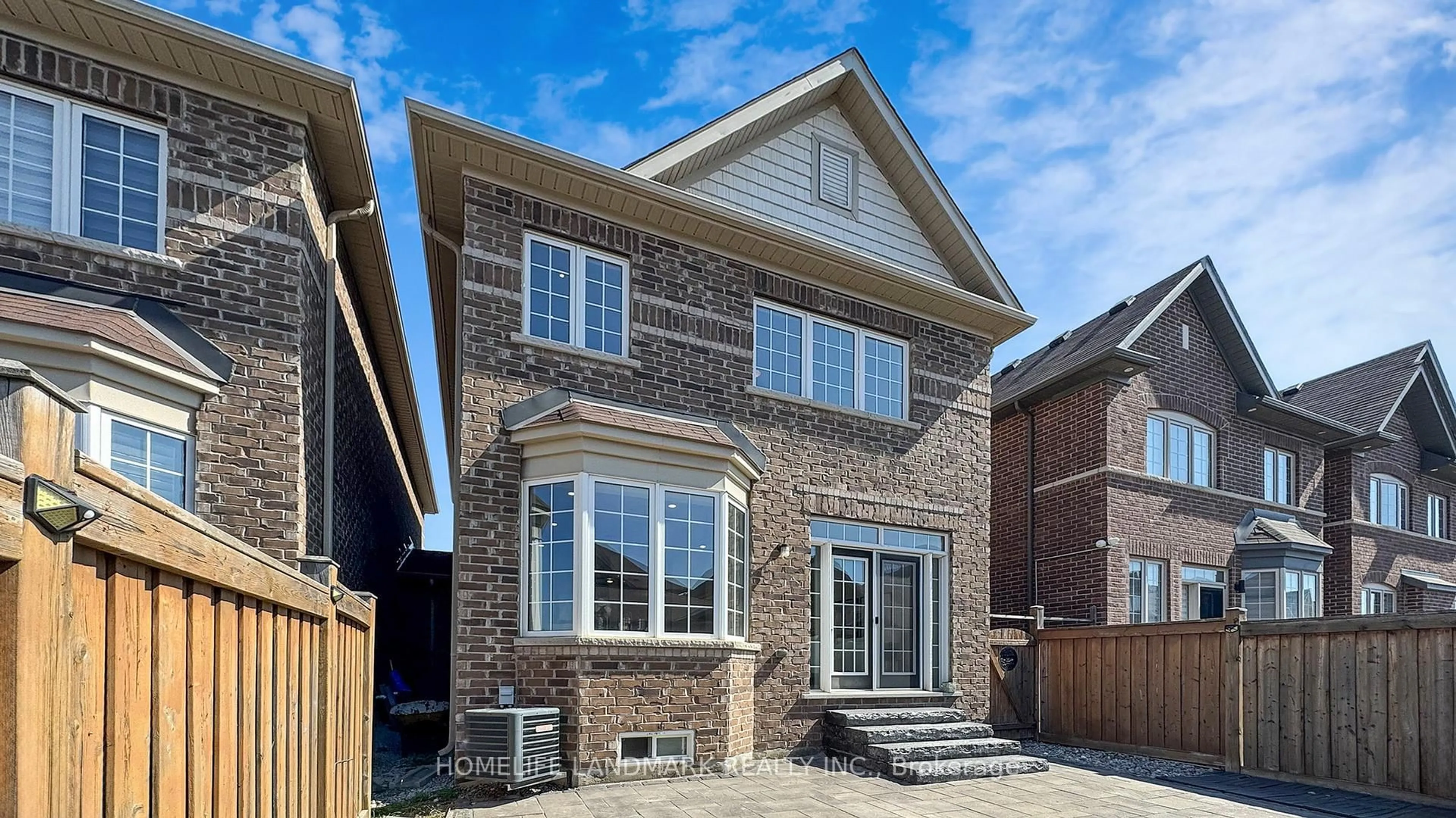 Home with brick exterior material, street for 116 Pelee Ave, Vaughan Ontario L4H 3Z2