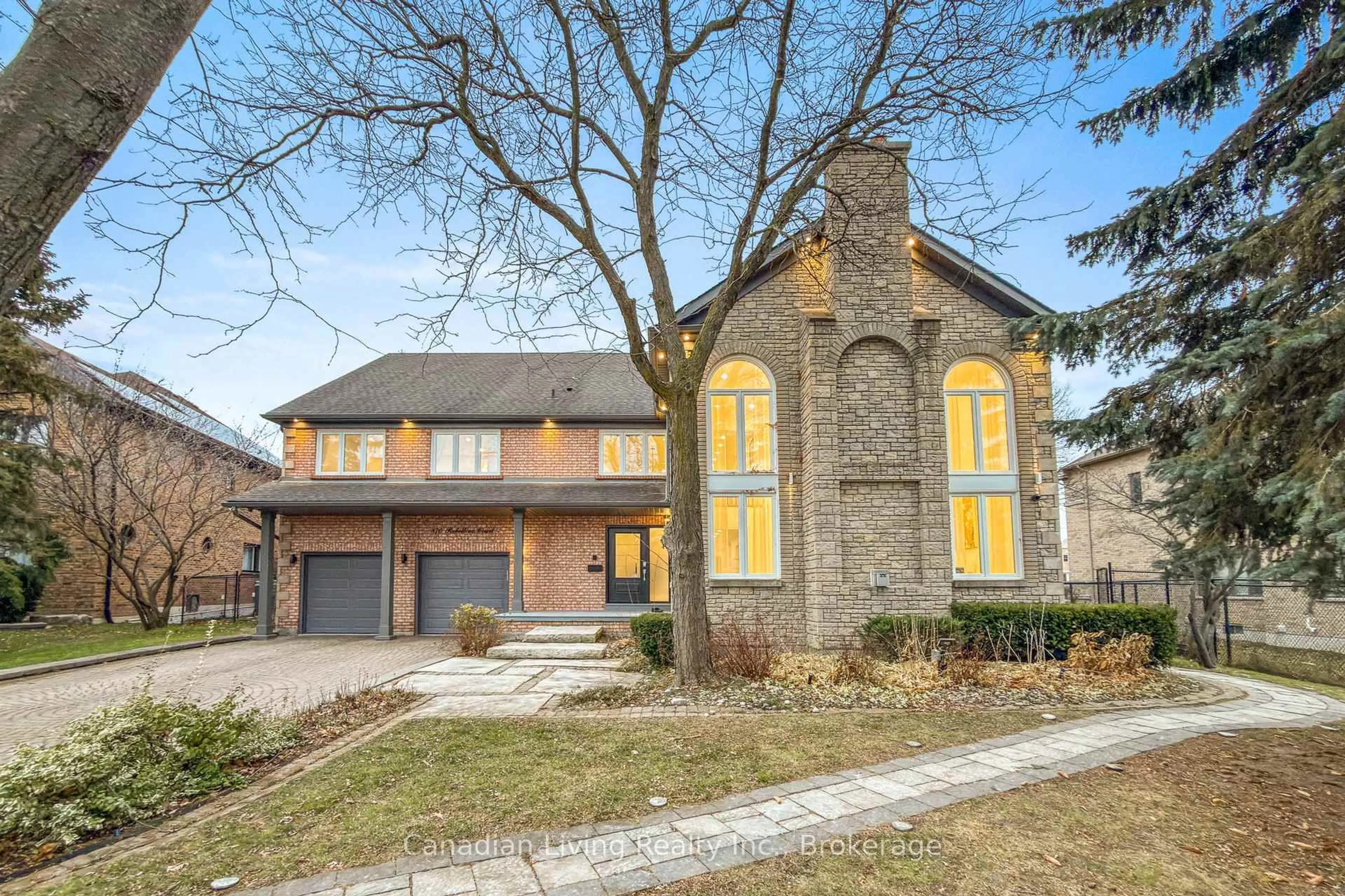Home with brick exterior material, street for 870 Robellino Crt, Newmarket Ontario L3X 1L5
