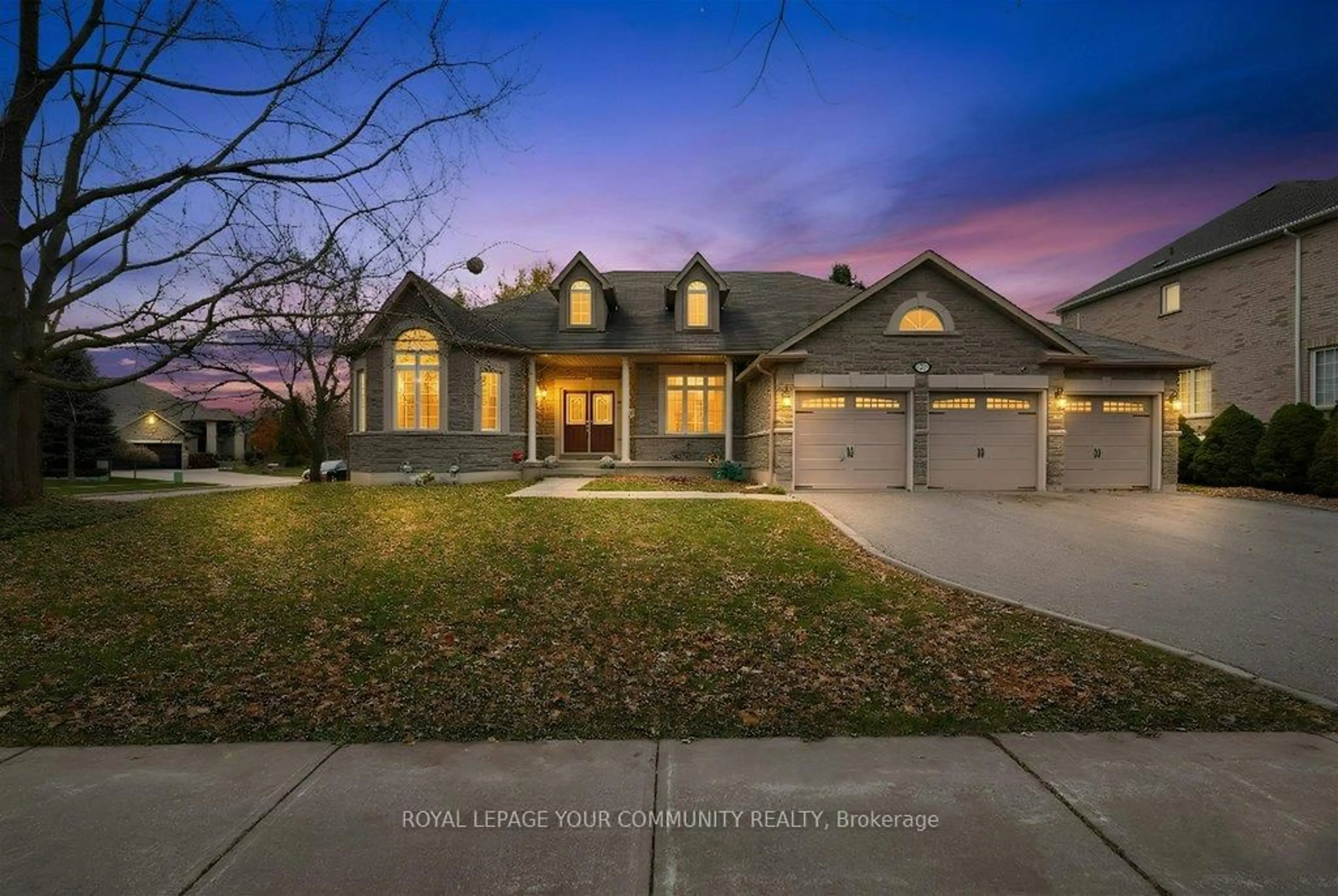 Unknown for 2 Kootenay Rdge, Vaughan Ontario L6A 2W1