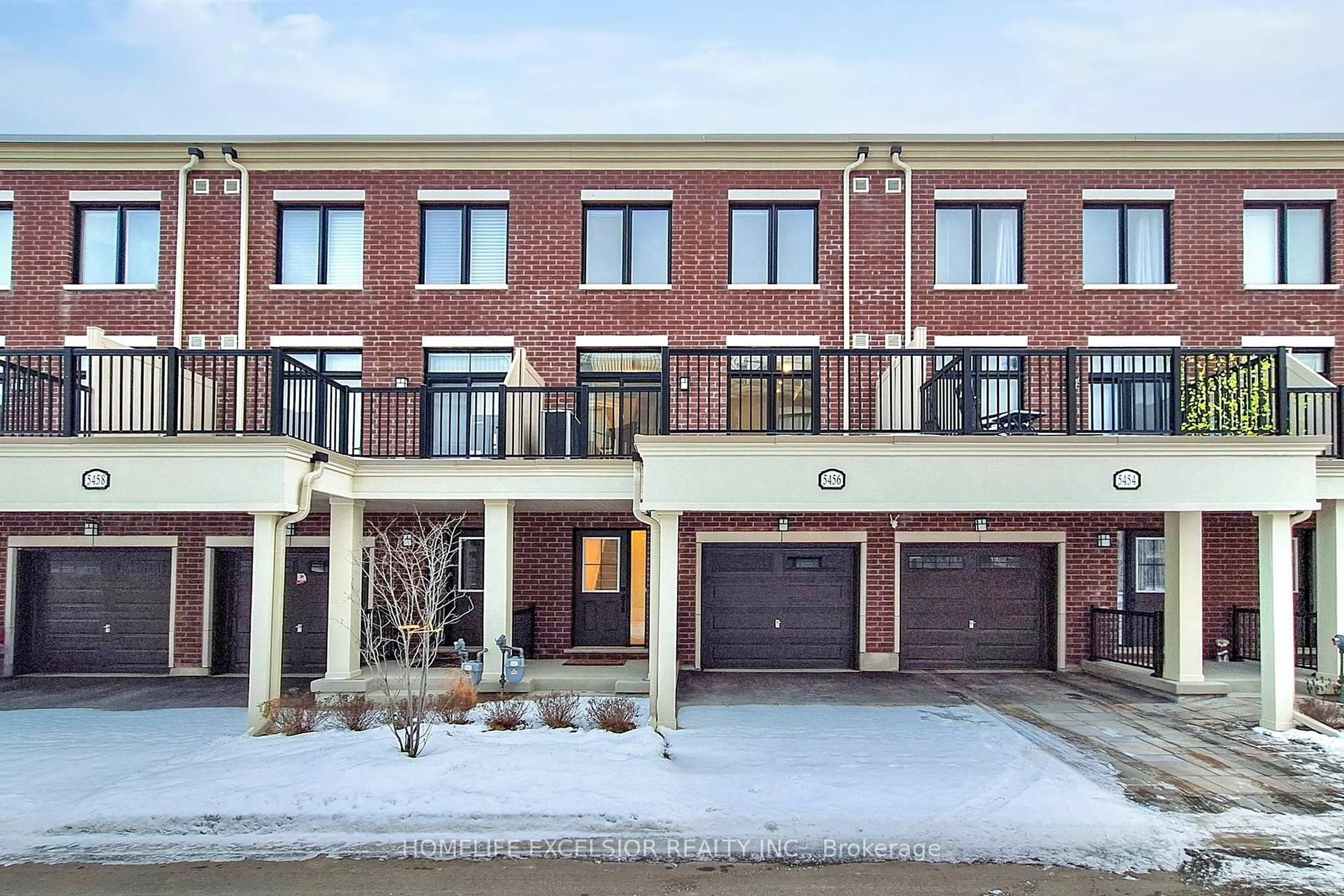 Home with brick exterior material, street for 5456 Main St, Whitchurch-Stouffville Ontario L4A 4W8