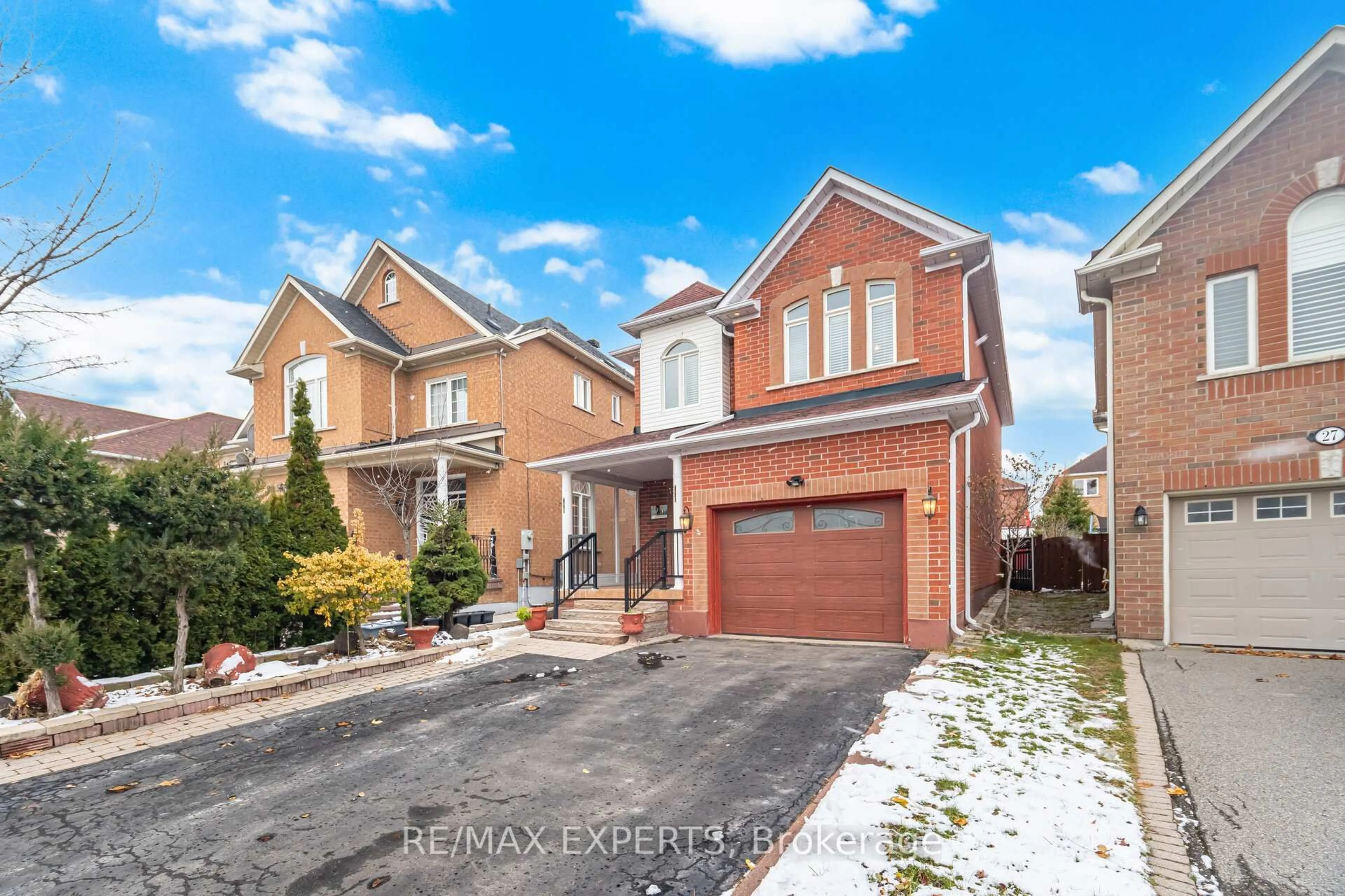 Home with brick exterior material, street for 29 Kayla Cres, Vaughan Ontario L6A 3P6