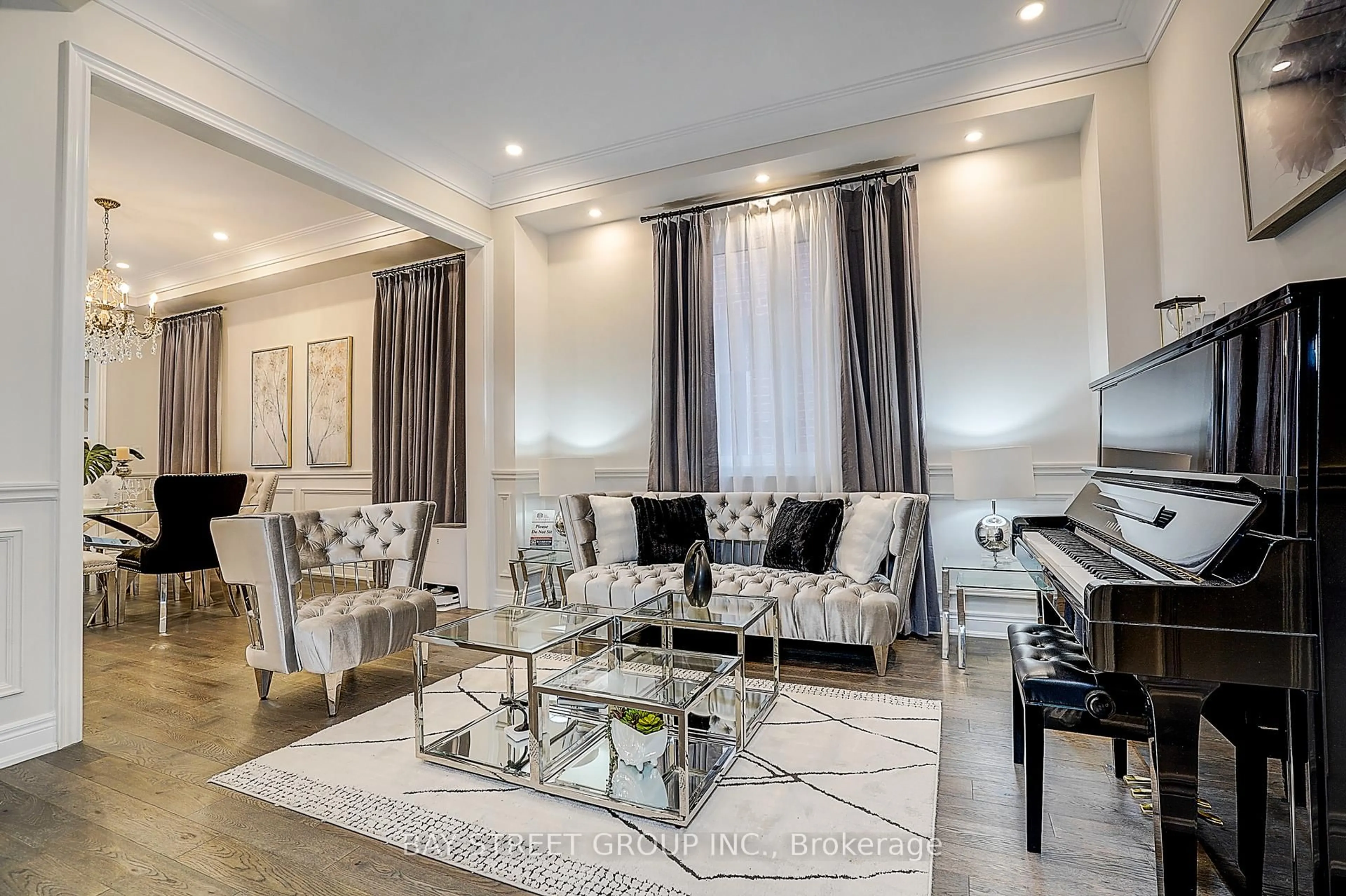 Living room with furniture, unknown for 48 Red Giant St, Richmond Hill Ontario L4C 4Y4