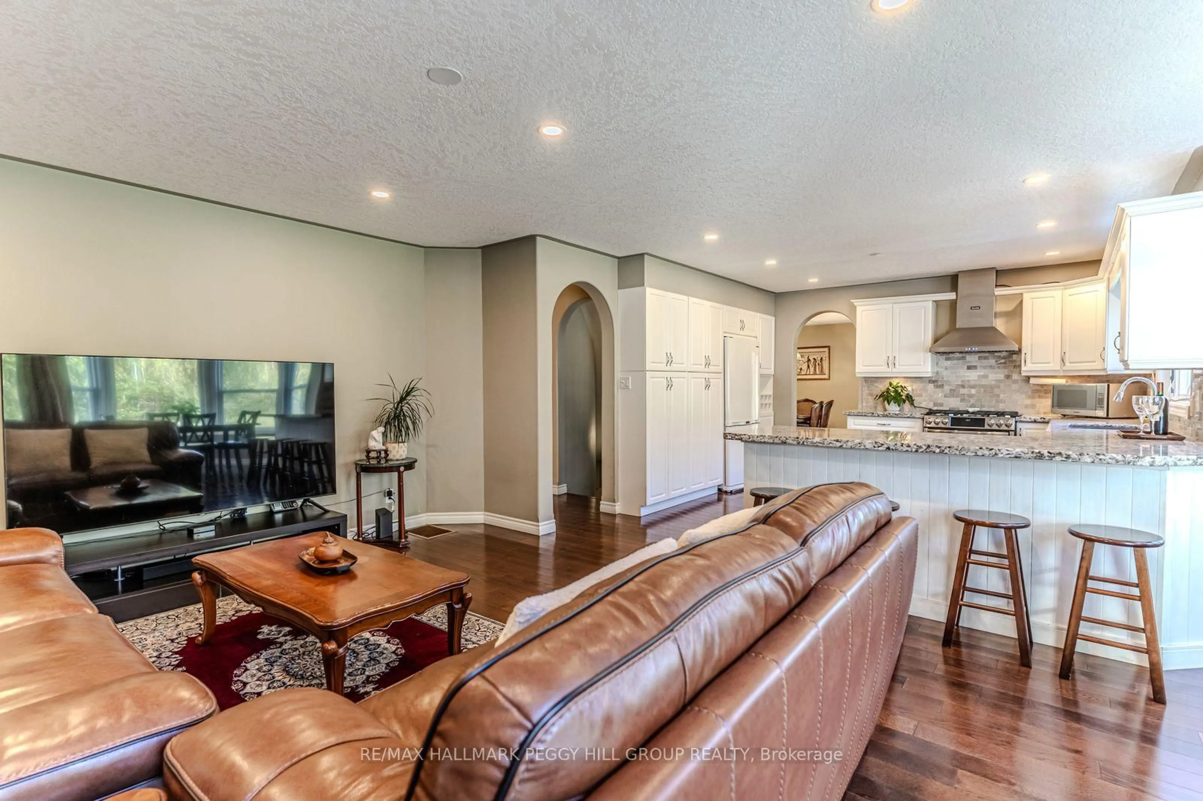 Unknown for 3678 Kimberley St, Innisfil Ontario L9S 2L3