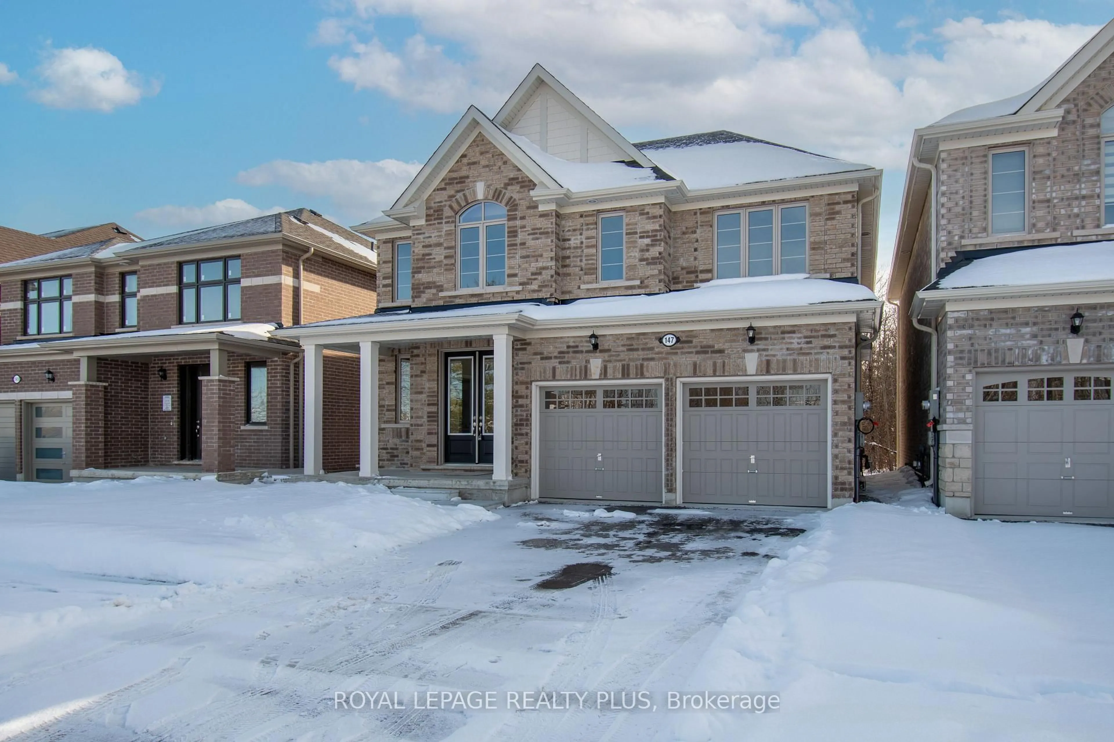 Home with brick exterior material, street for 147 Dovedale Dr, Georgina Ontario L4P 0S6