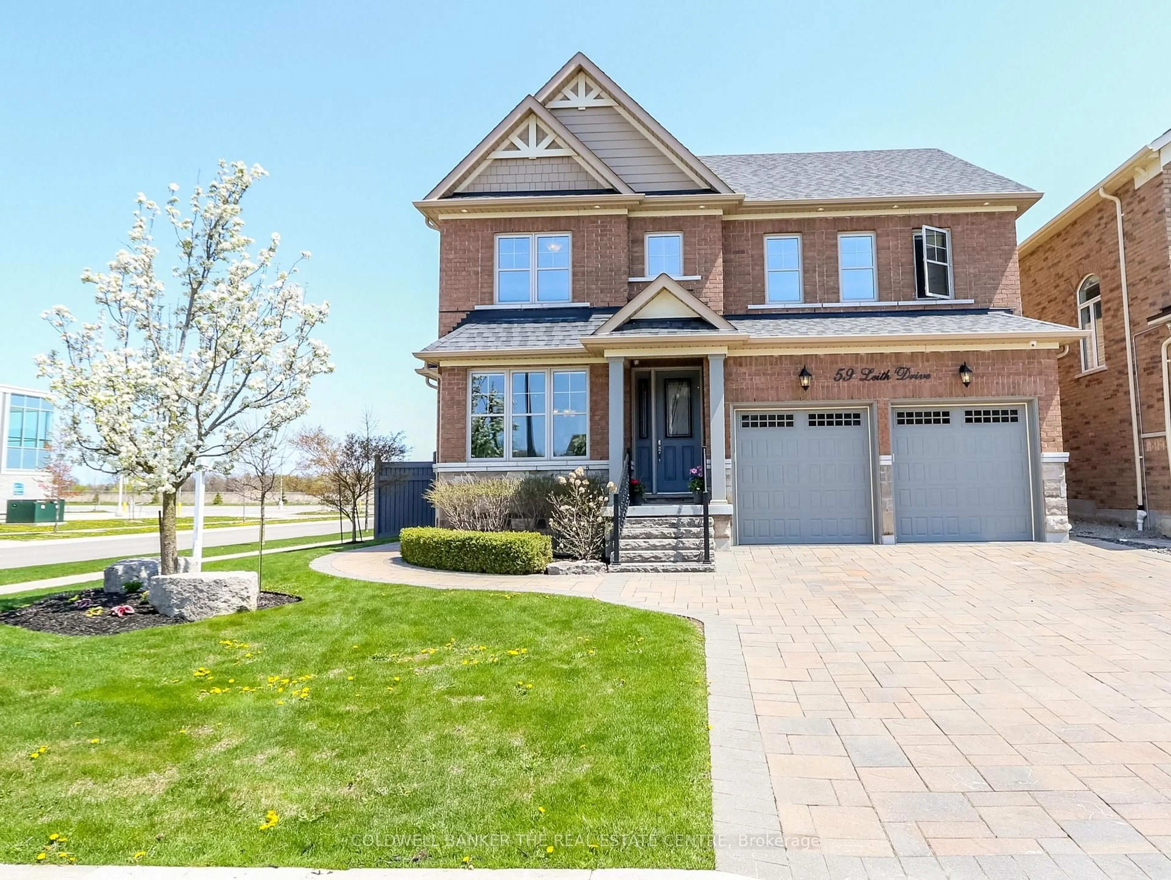 Home with brick exterior material, street for 59 Leith Dr, Bradford West Gwillimbury Ontario L3Z 0V6
