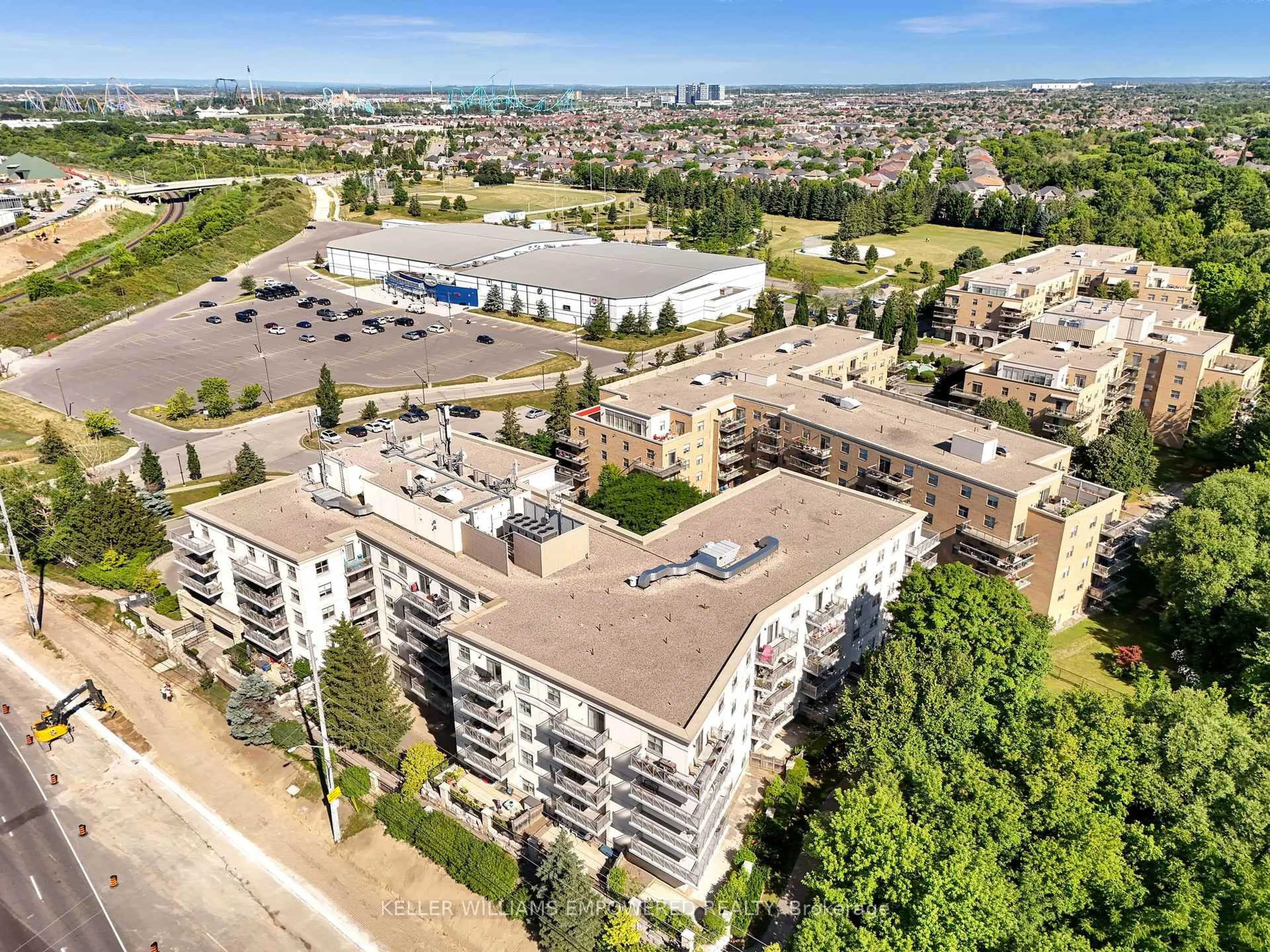 A pic from outside/outdoor area/front of a property/back of a property/a pic from drone, city buildings view from balcony for 2500 Rutherford Rd #202, Vaughan Ontario L4K 5N7