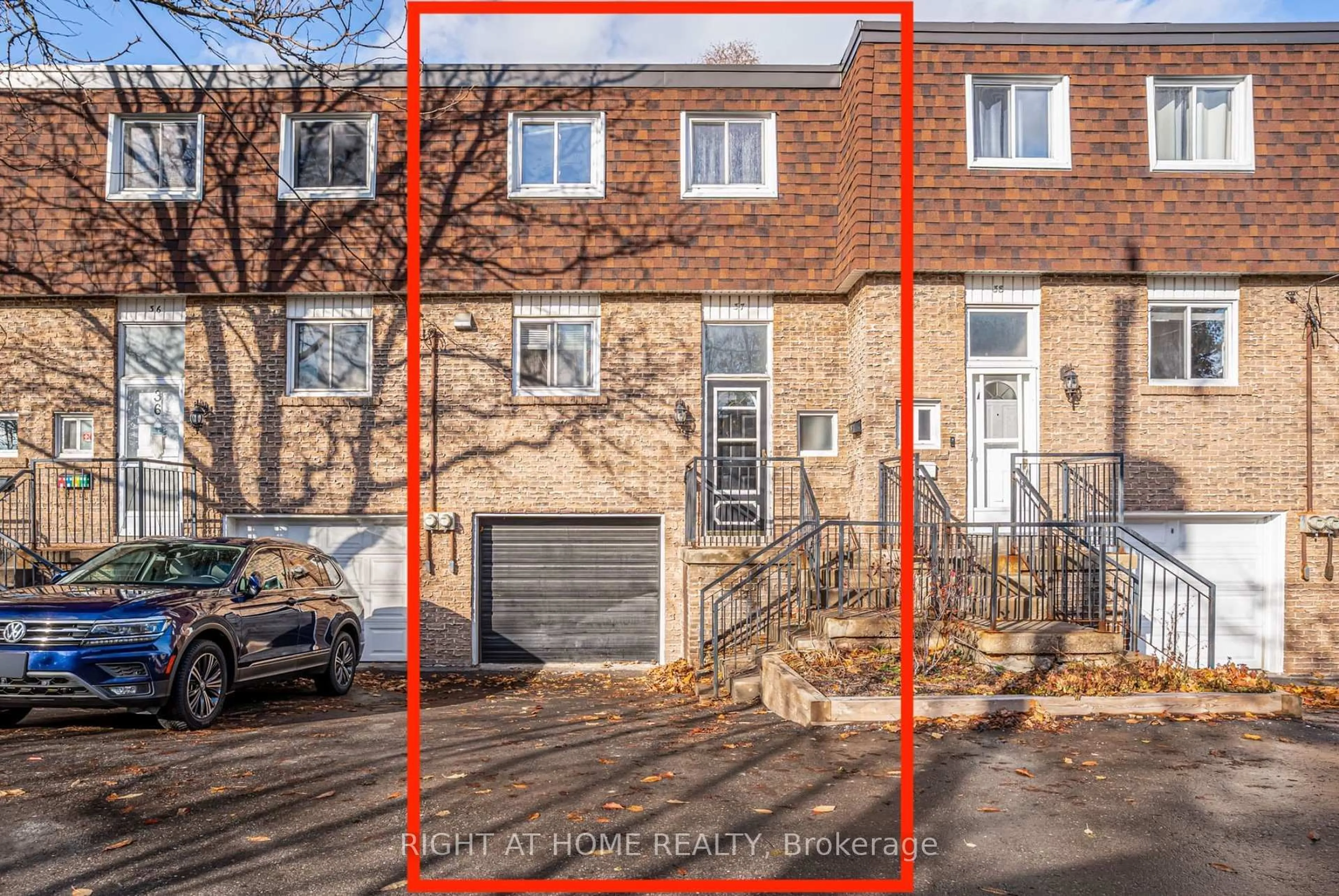 Unknown for 37 The Carriage Way #37, Markham Ontario L3T 4V1