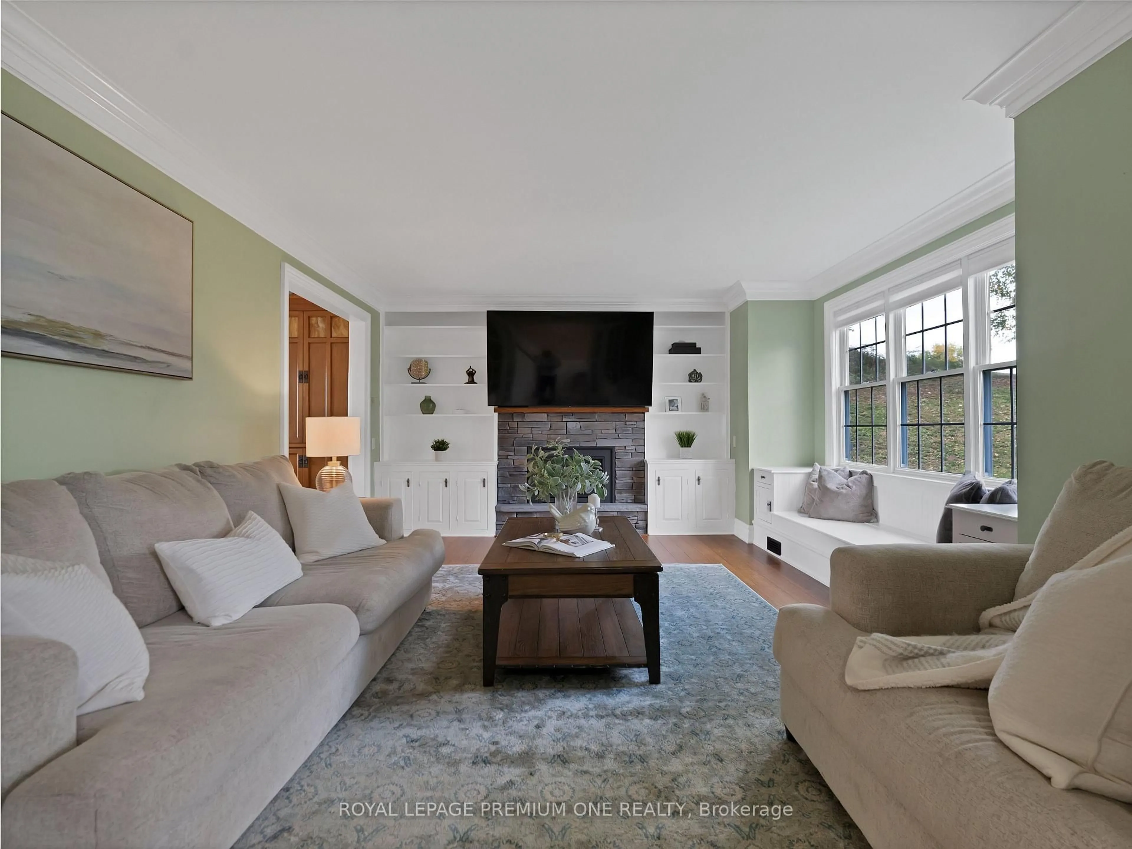 Living room with furniture, unknown for 6921 4th Line, New Tecumseth Ontario L0G 1W0