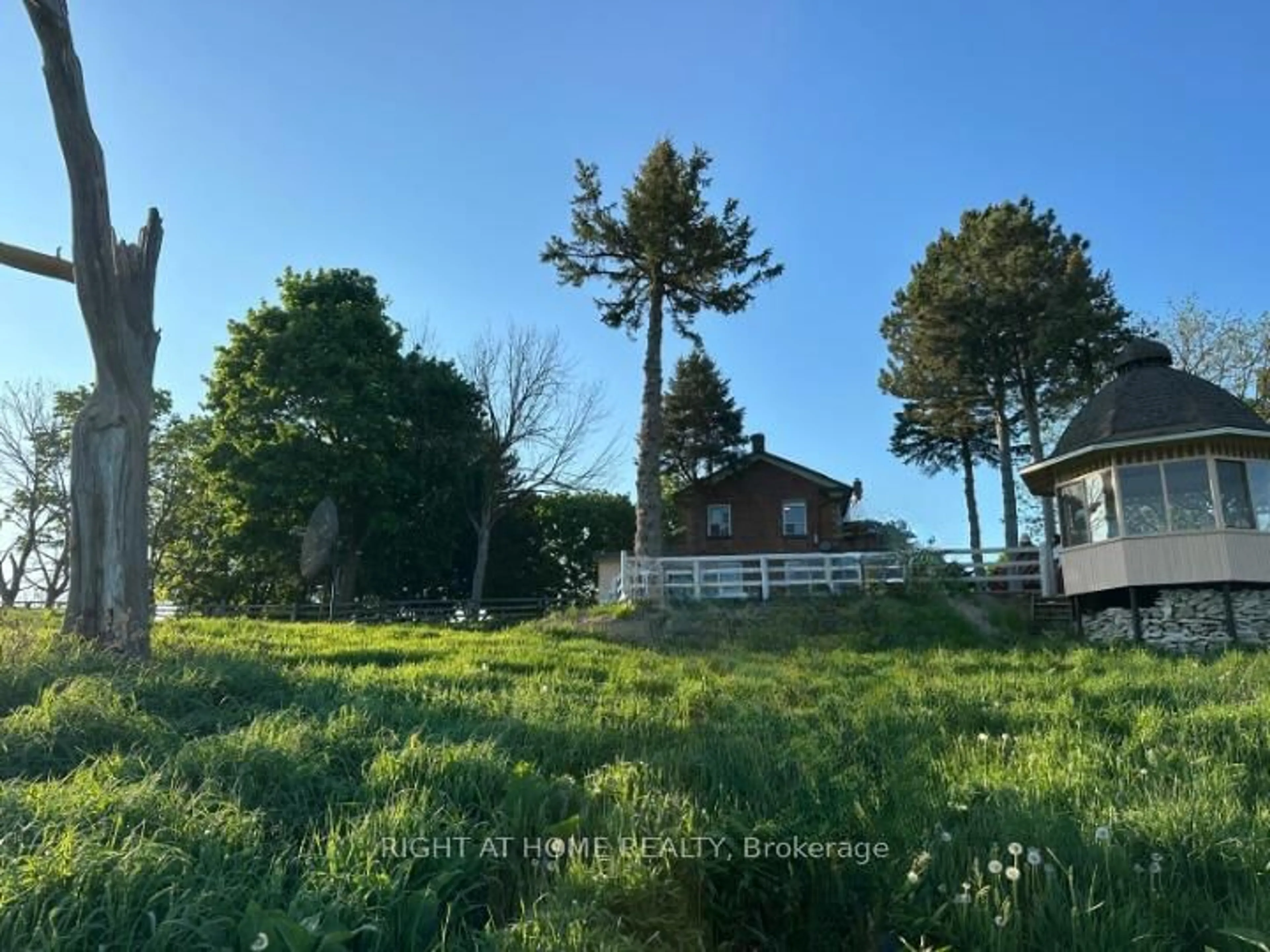A pic from outside/outdoor area/front of a property/back of a property/a pic from drone, forest/trees view for 17400 10th Concession, King Ontario L0G 1T0