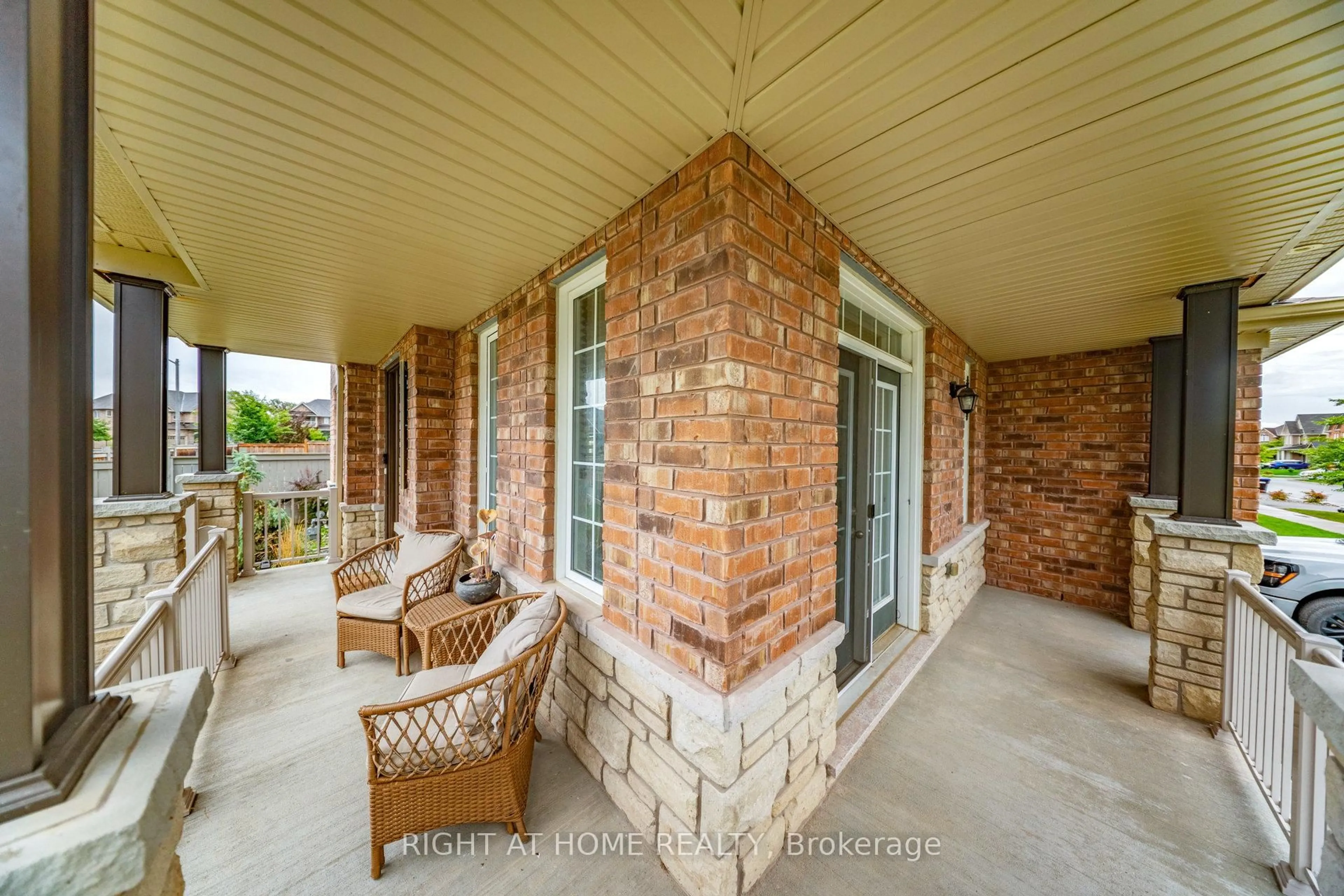 Home with brick exterior material, unknown for 27 Roy Rd, New Tecumseth Ontario L0G 1W0