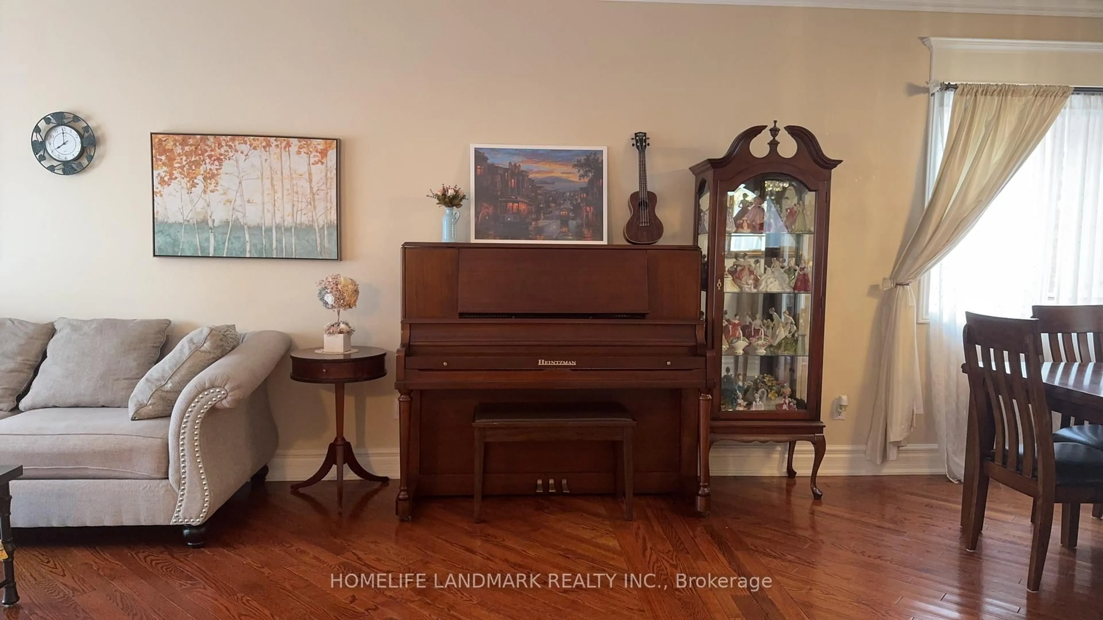 Unknown for 136 Worth Blvd, Vaughan Ontario L4J 7V5