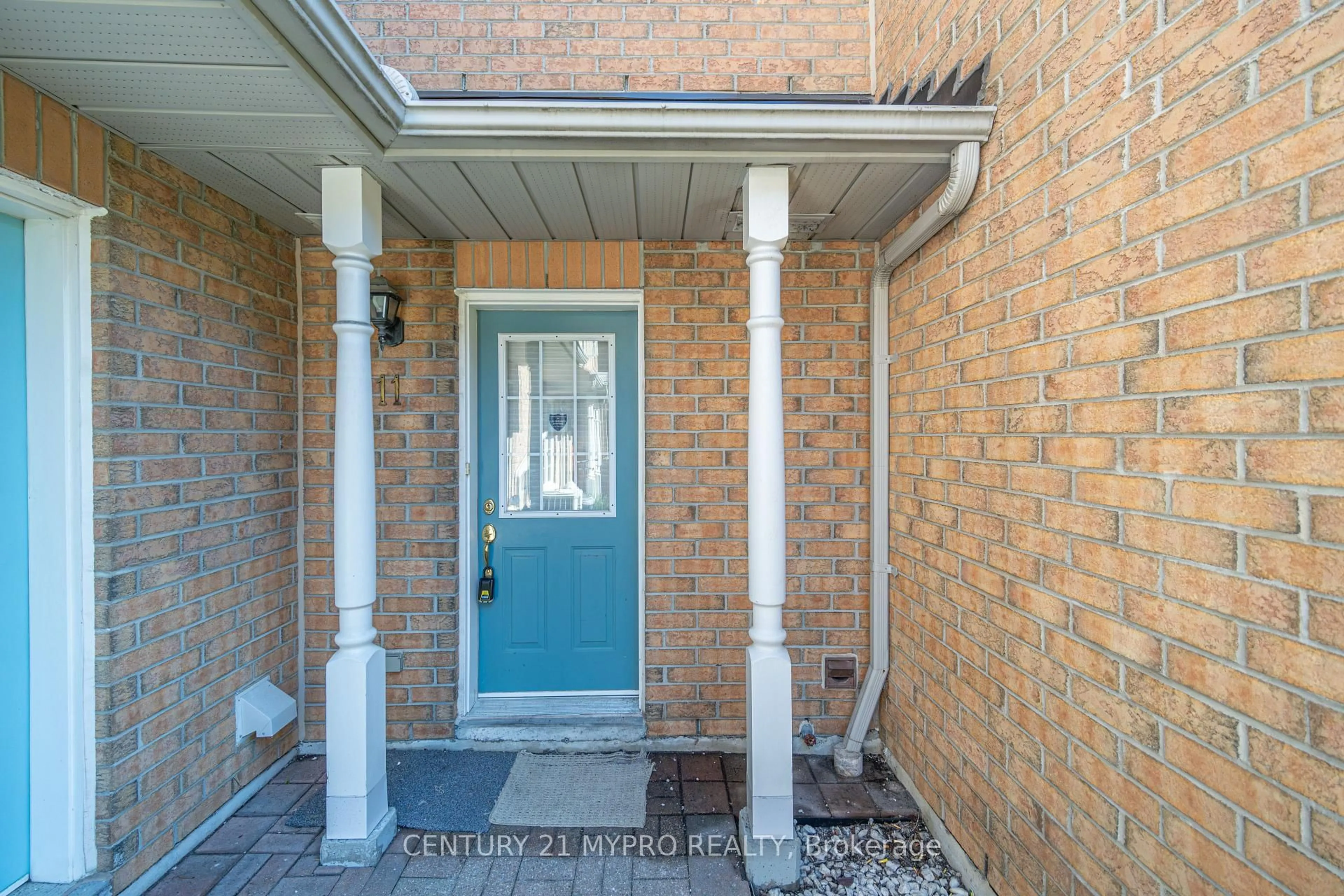 Indoor entryway for 1 Alpen Way #11, Markham Ontario L3R 4G2