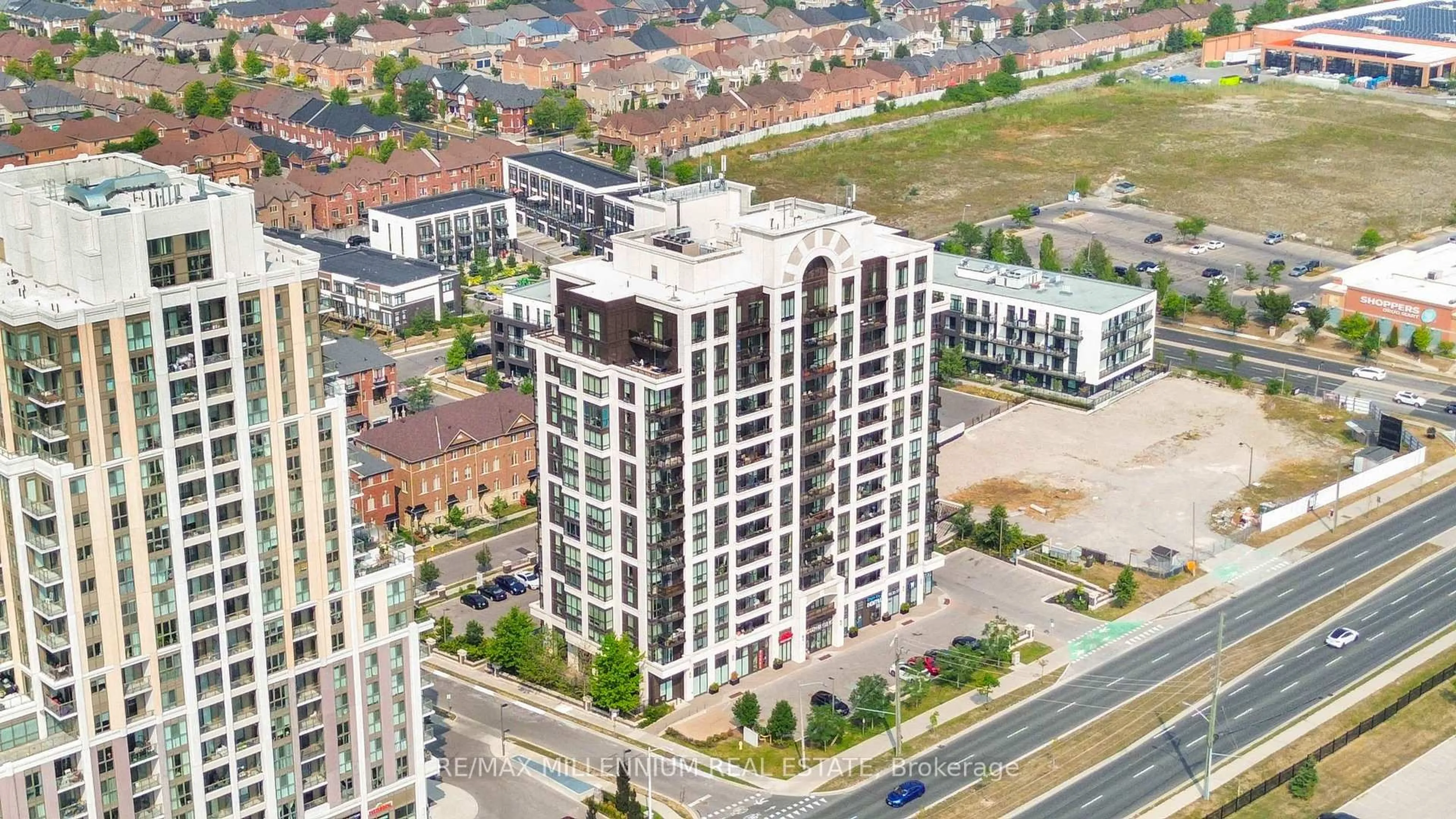 A pic from outside/outdoor area/front of a property/back of a property/a pic from drone, city buildings view from balcony for 9582 Markham Rd #1512, Markham Ontario L6E 0T4