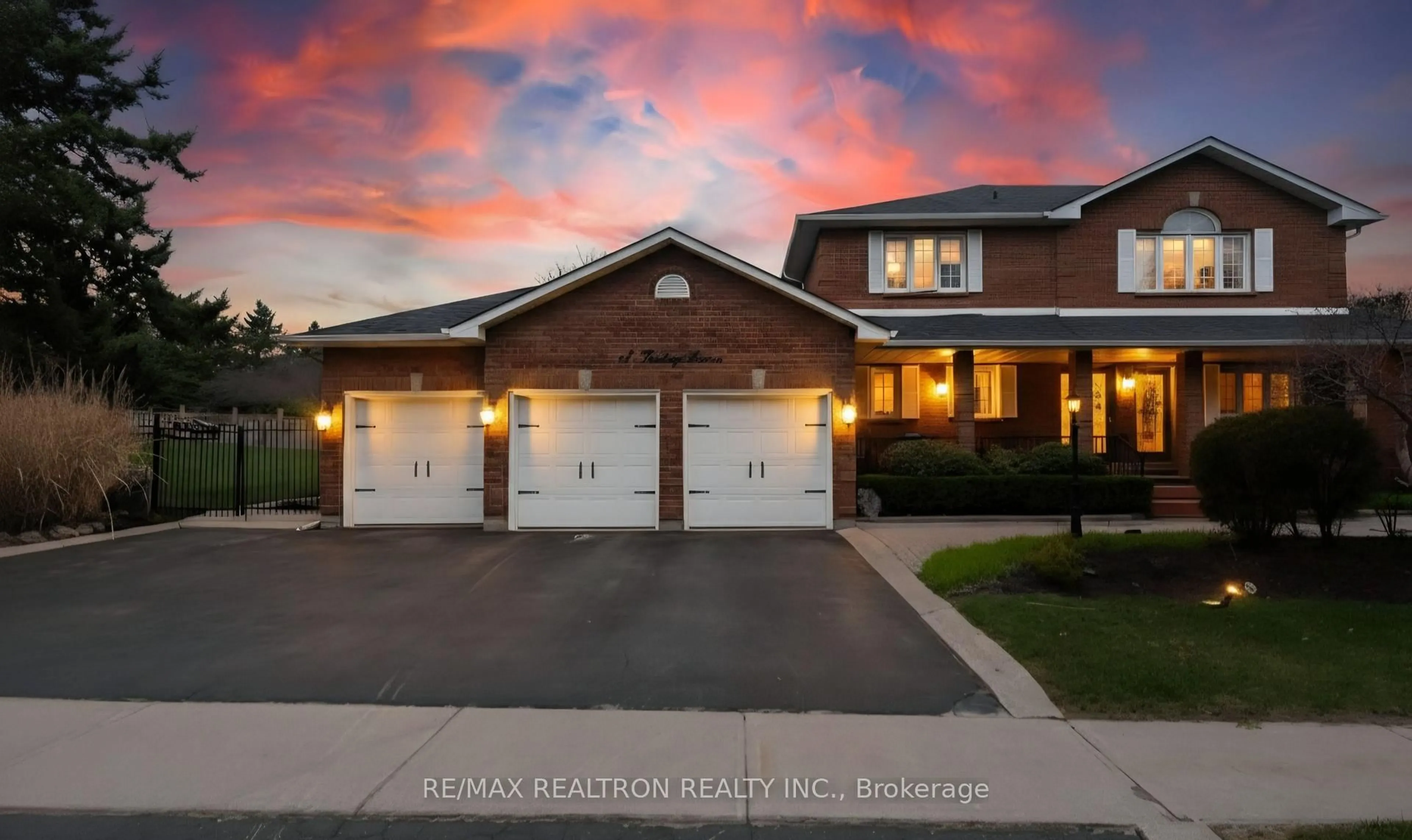 Home with brick exterior material, street for 80 Findlay Ave, King Ontario L7B 1E1