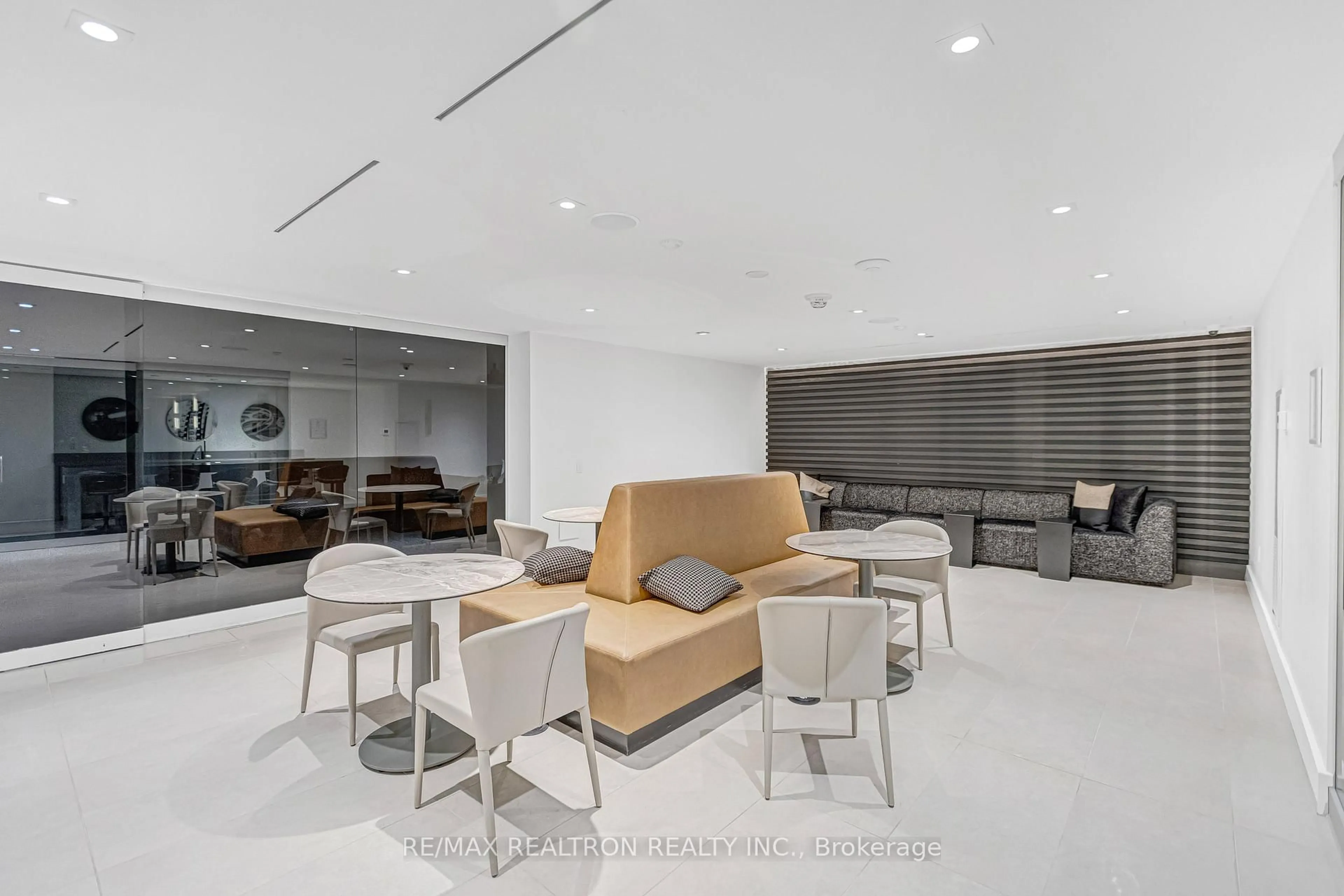 Unknown for 3 Rosewater St #211W, Richmond Hill Ontario L4C 0T6