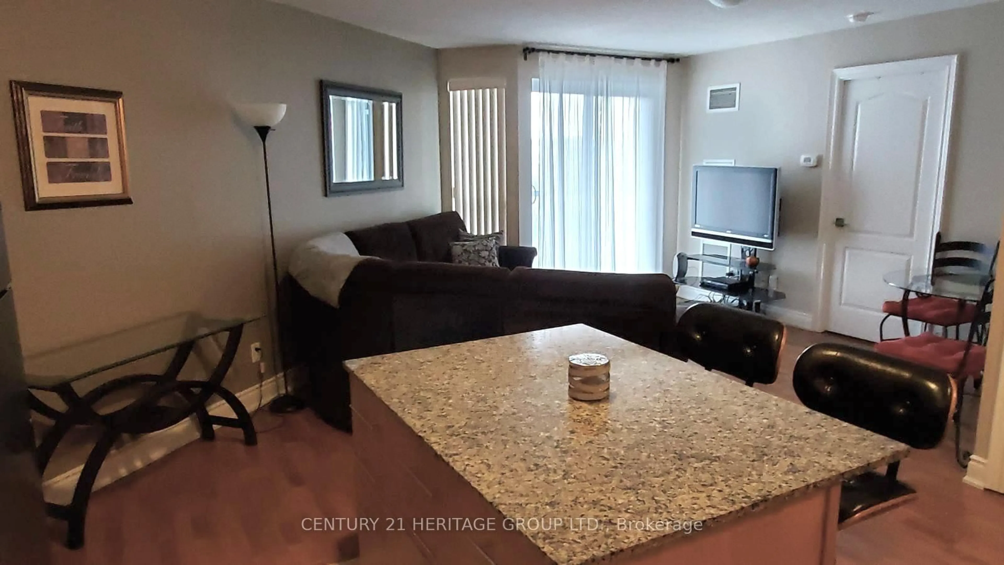 Living room with furniture, unknown for 60 South Town Centre Blvd #320, Markham Ontario L6G 0C5