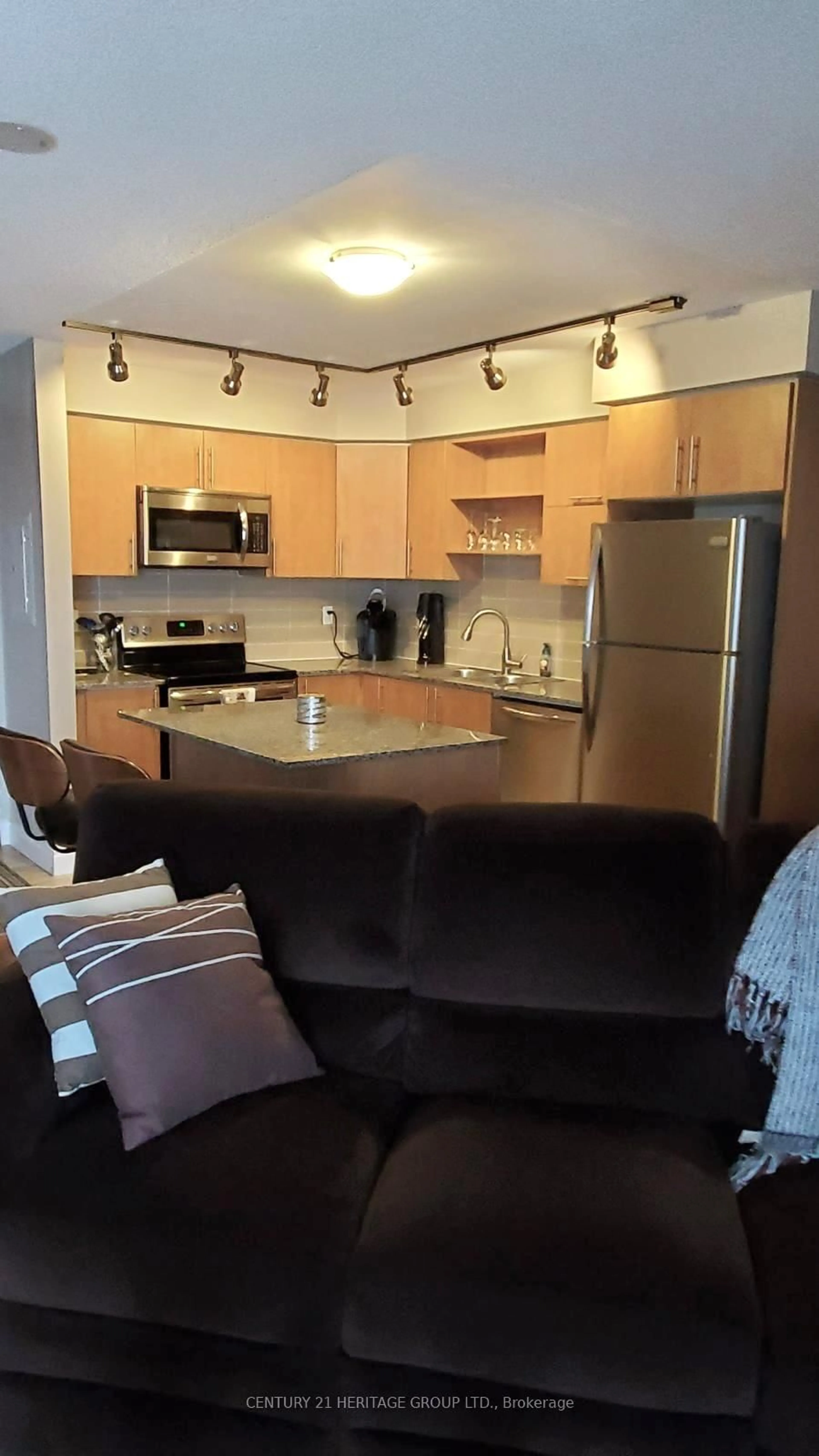 Open concept kitchen, unknown for 60 South Town Centre Blvd #320, Markham Ontario L6G 0C5