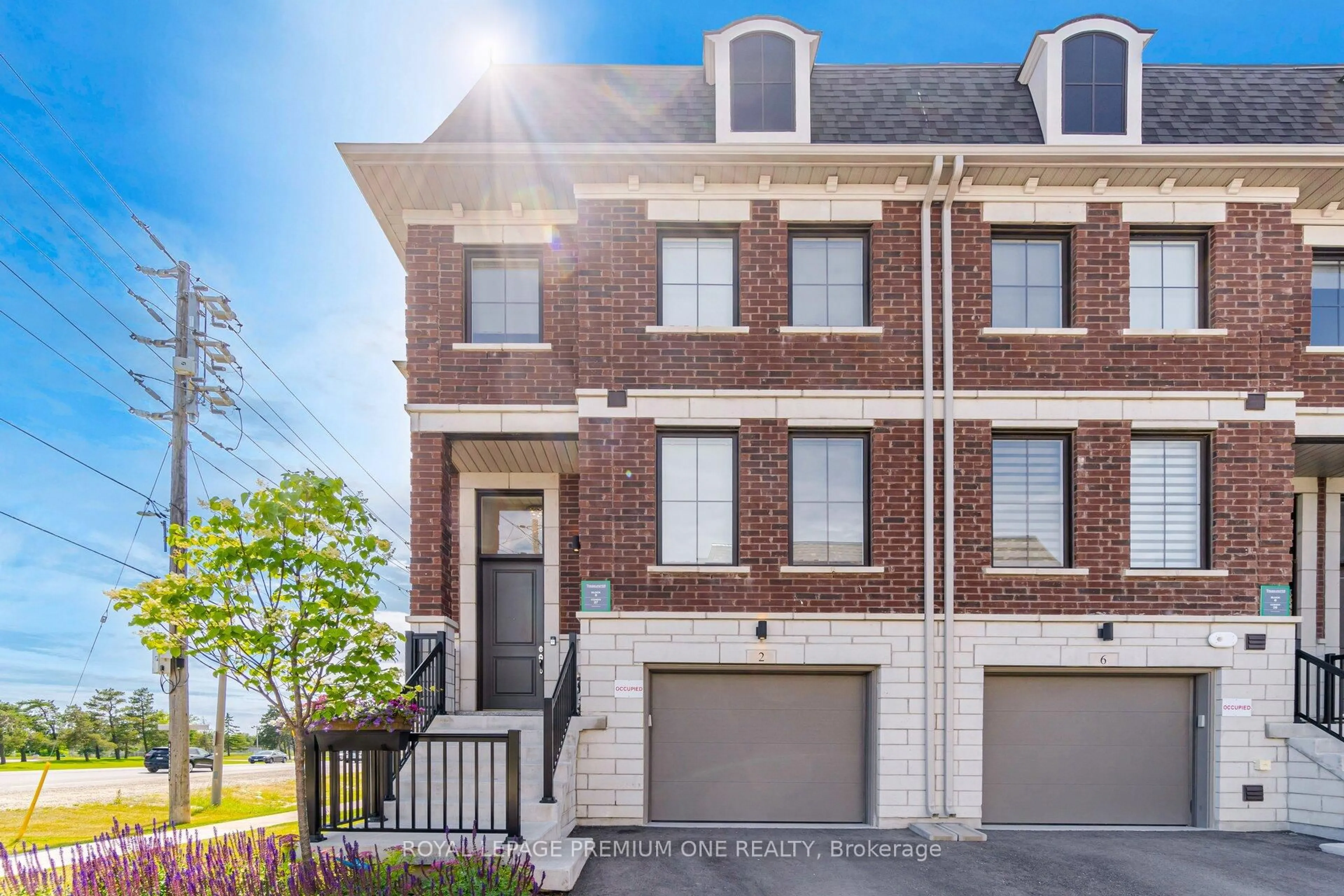 Home with brick exterior material, street for 2 Seacoasts Circ, Vaughan Ontario L6A 5B6