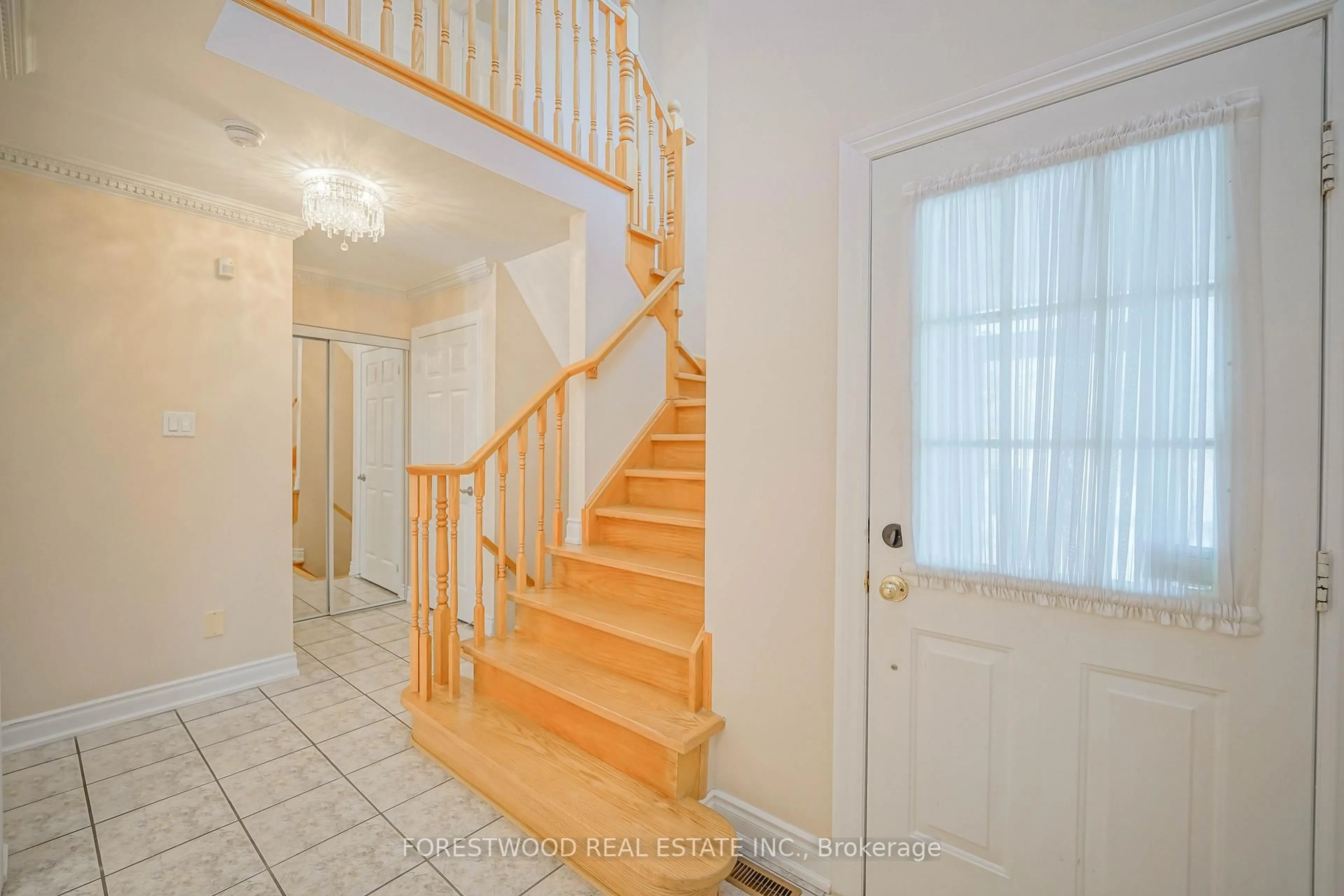 Unknown for 43 Grover Hill Ave, Richmond Hill Ontario L4S 1T6