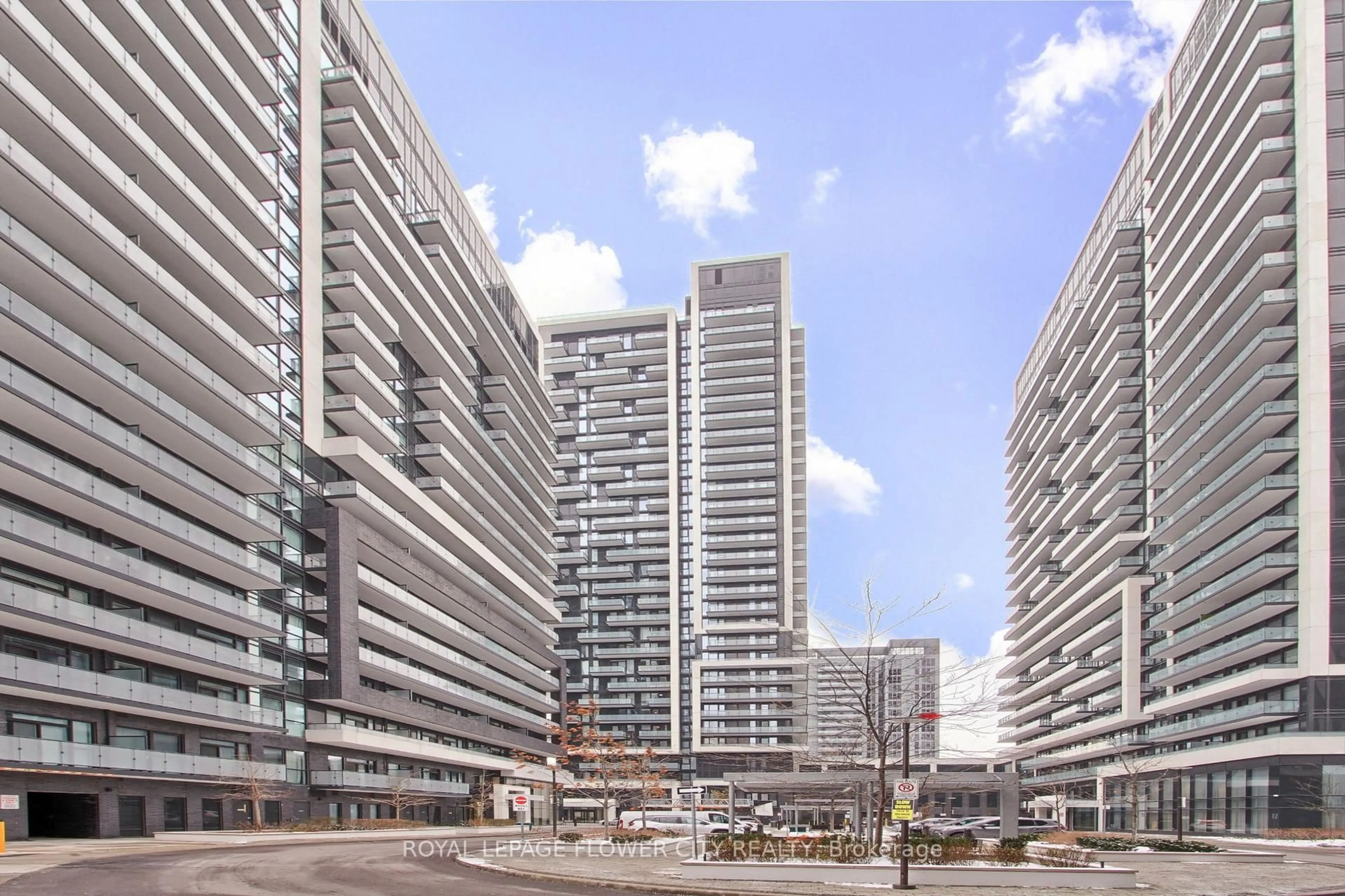 Unknown for 105 Oneida Cres #1502, Richmond Hill Ontario L4B 0G9