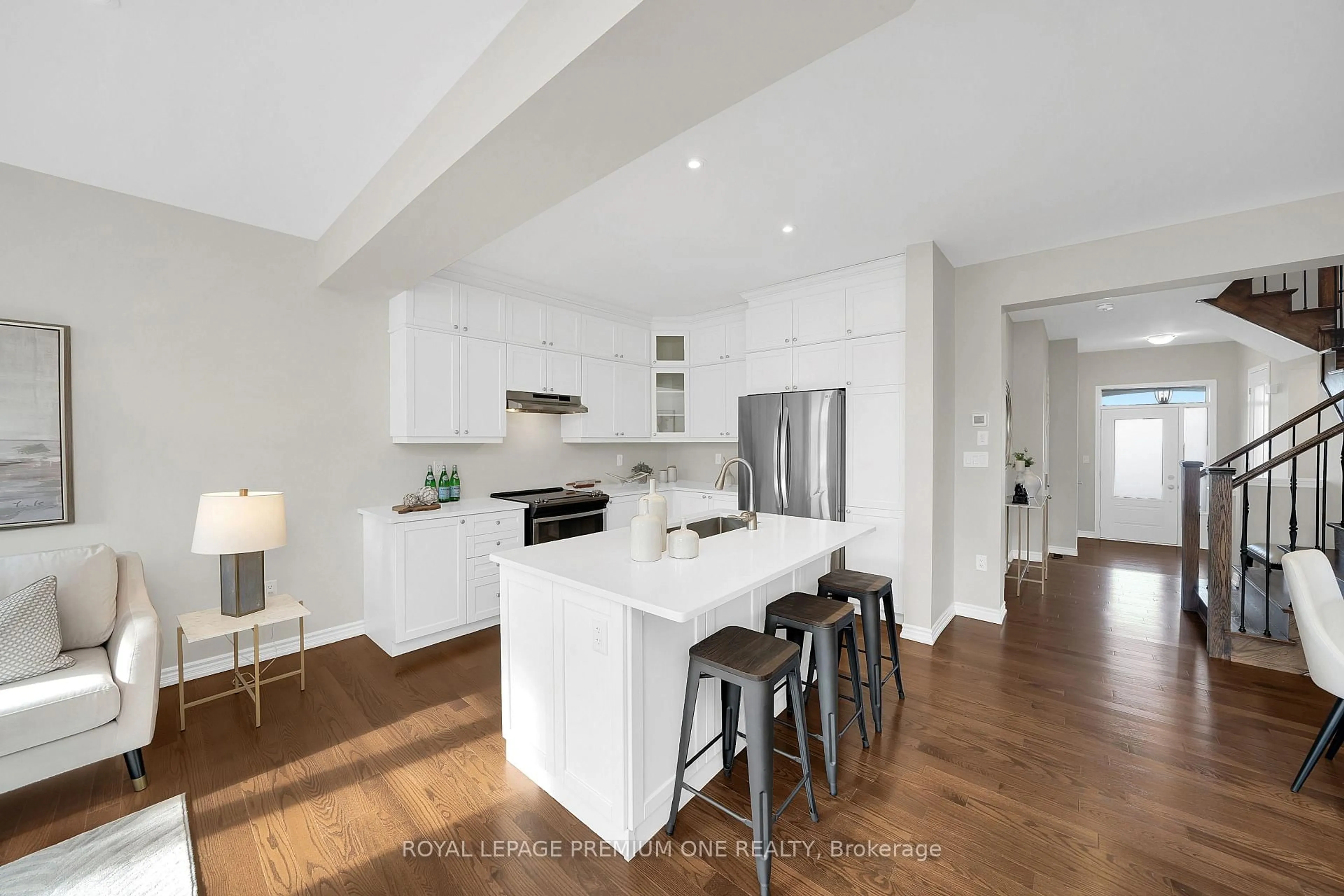 Open concept kitchen, unknown for 53 McMichael Ave, Vaughan Ontario L4H 4T3