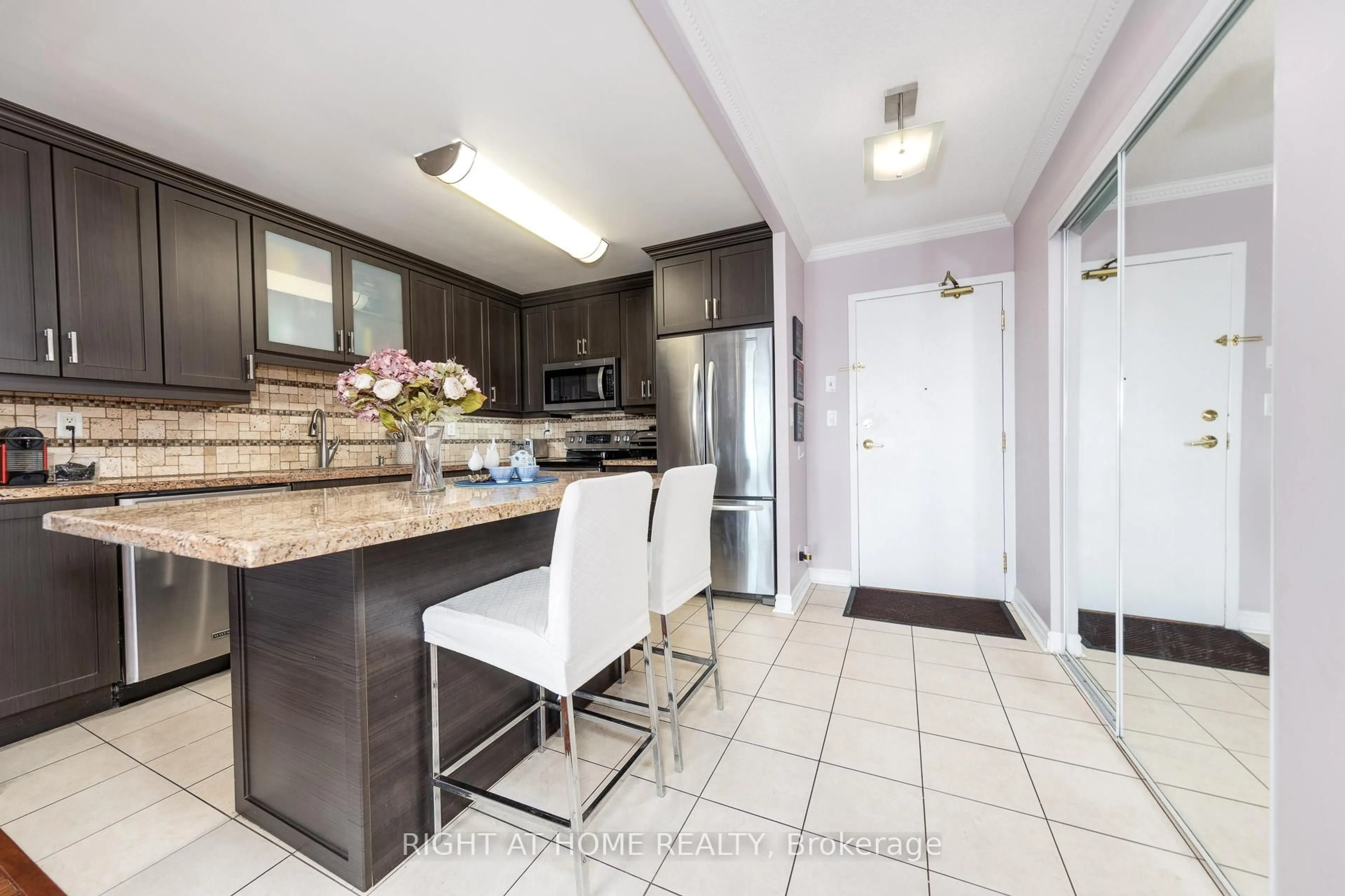 Unknown for 745 New Westminster Dr #510, Vaughan Ontario L4J 8J9