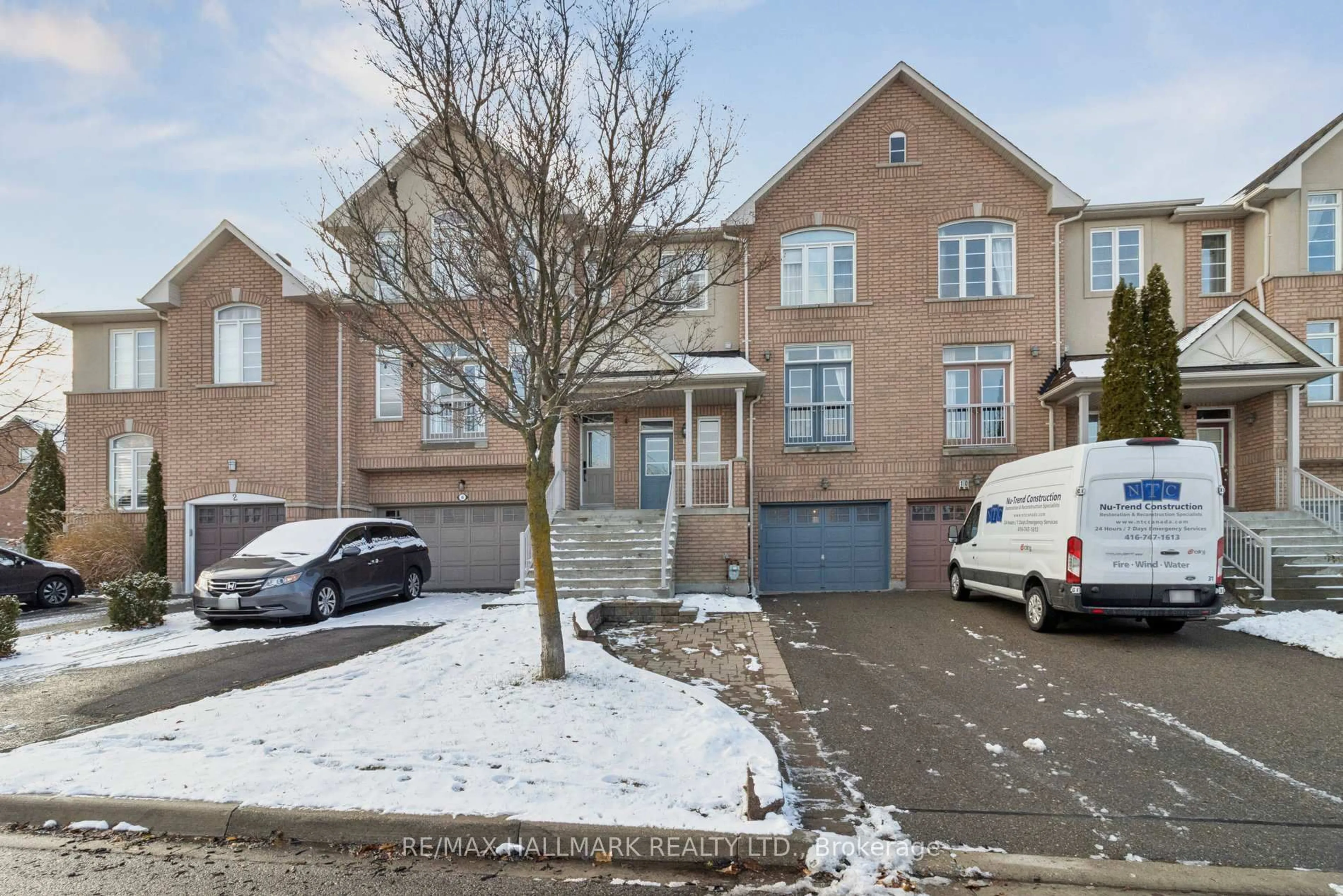 Unknown for 8 Mistywood Cres, Vaughan Ontario L4J 9E5