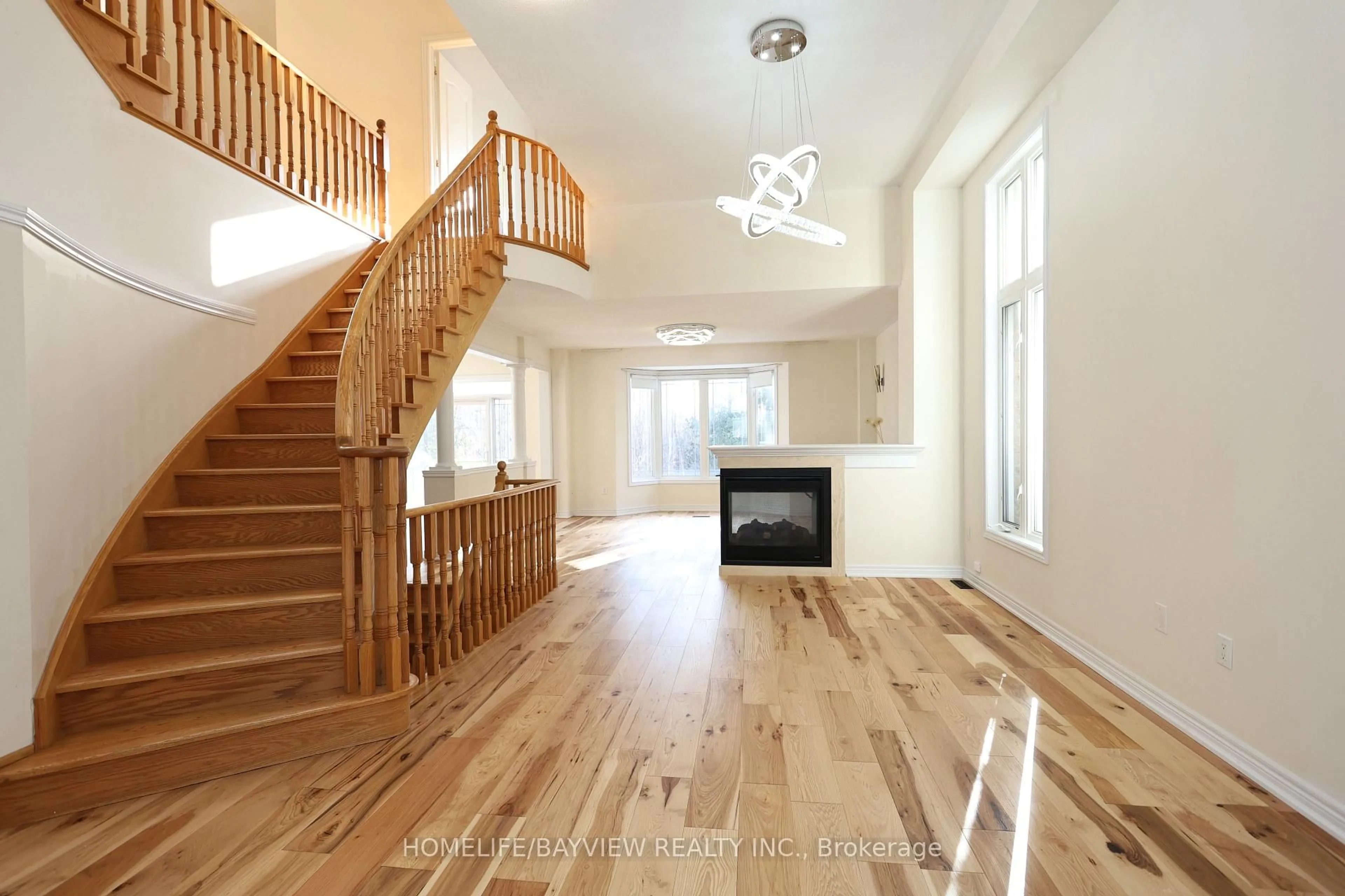 Unknown for 171 Maurier Blvd, Vaughan Ontario L6A 0V2