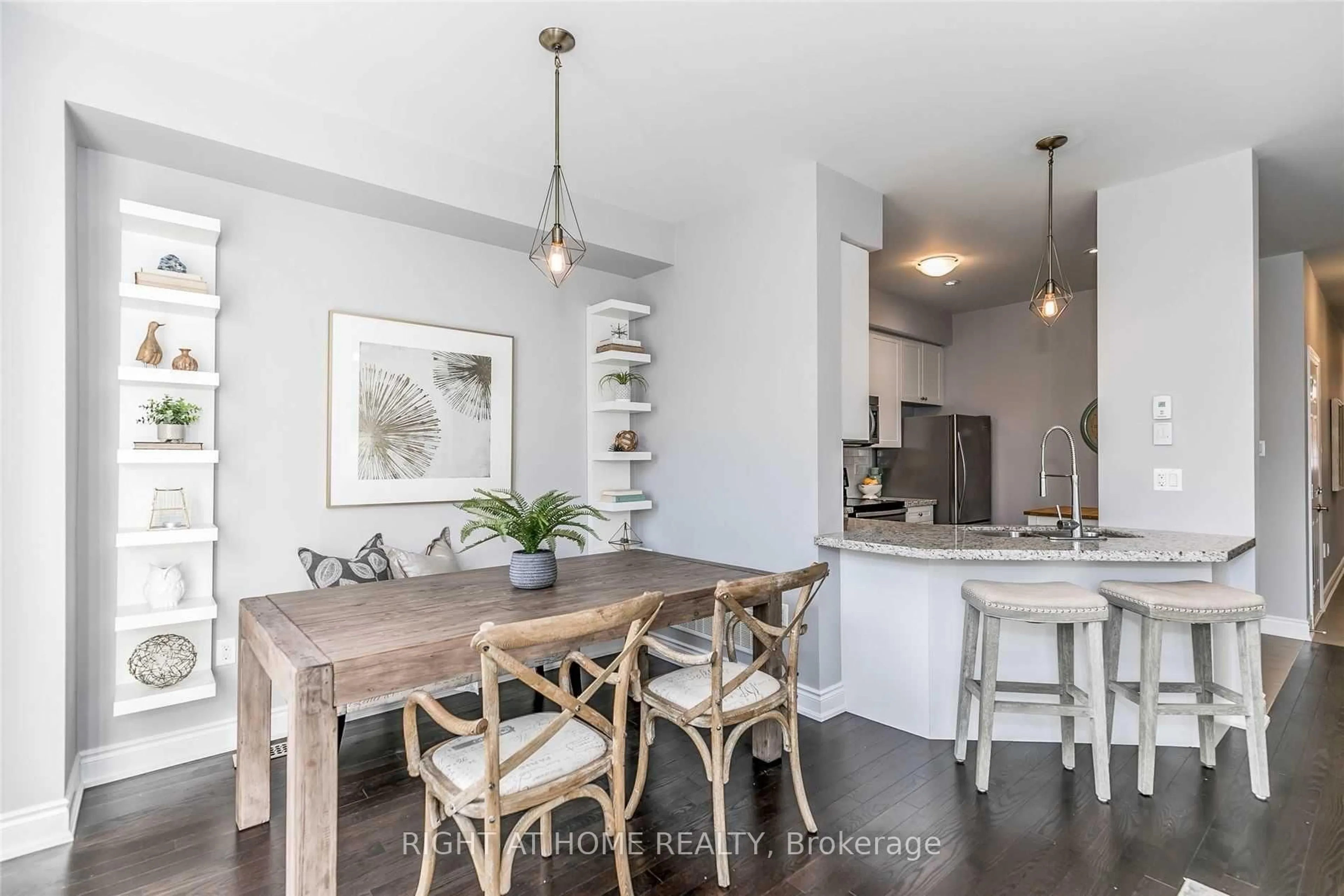 Open concept kitchen, unknown for 751 Wendy Culbert Cres #23, Newmarket Ontario L3X 0E9