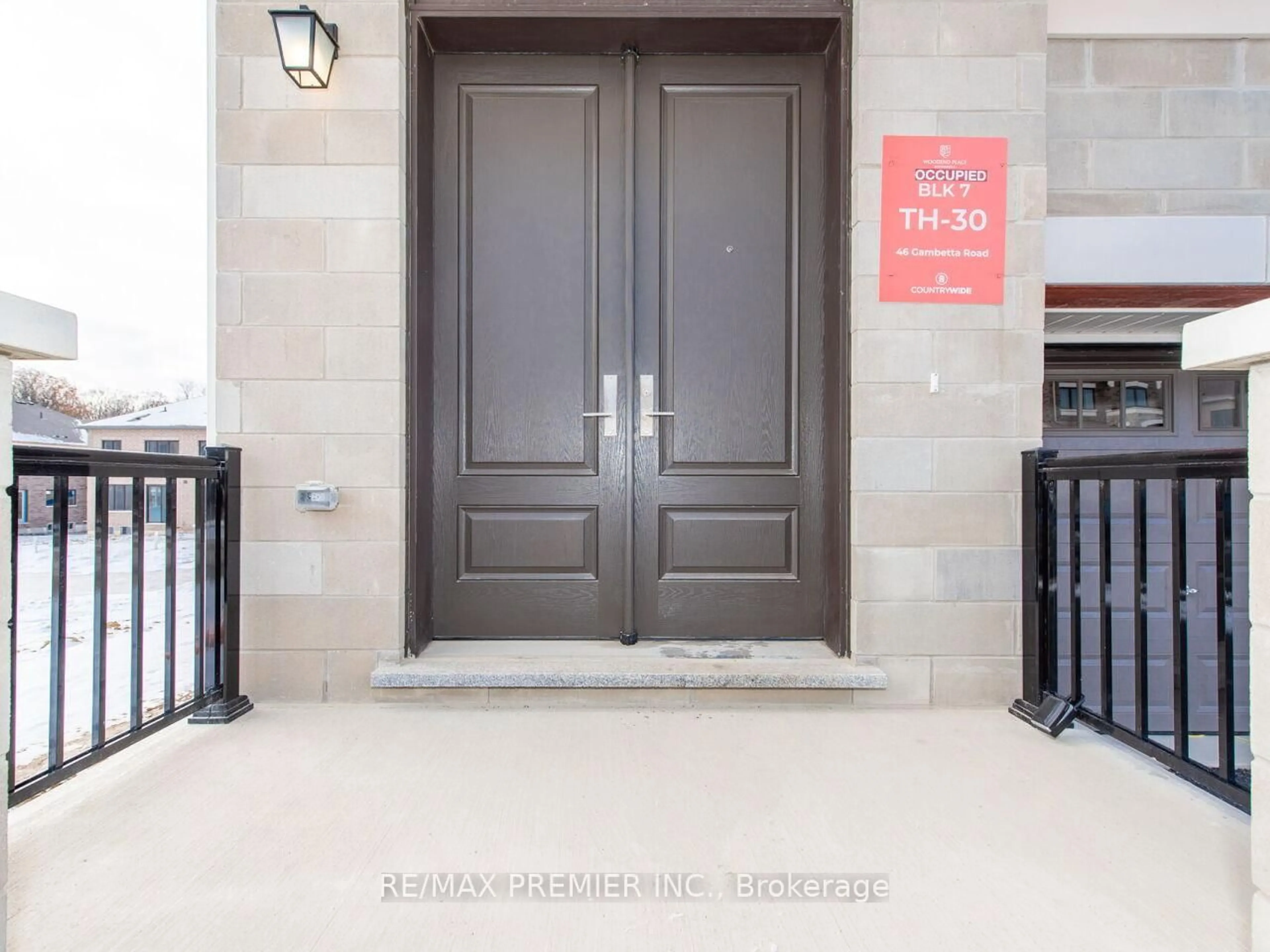 Indoor entryway for 46 Gambetta Rd, Vaughan Ontario L4H 5L7