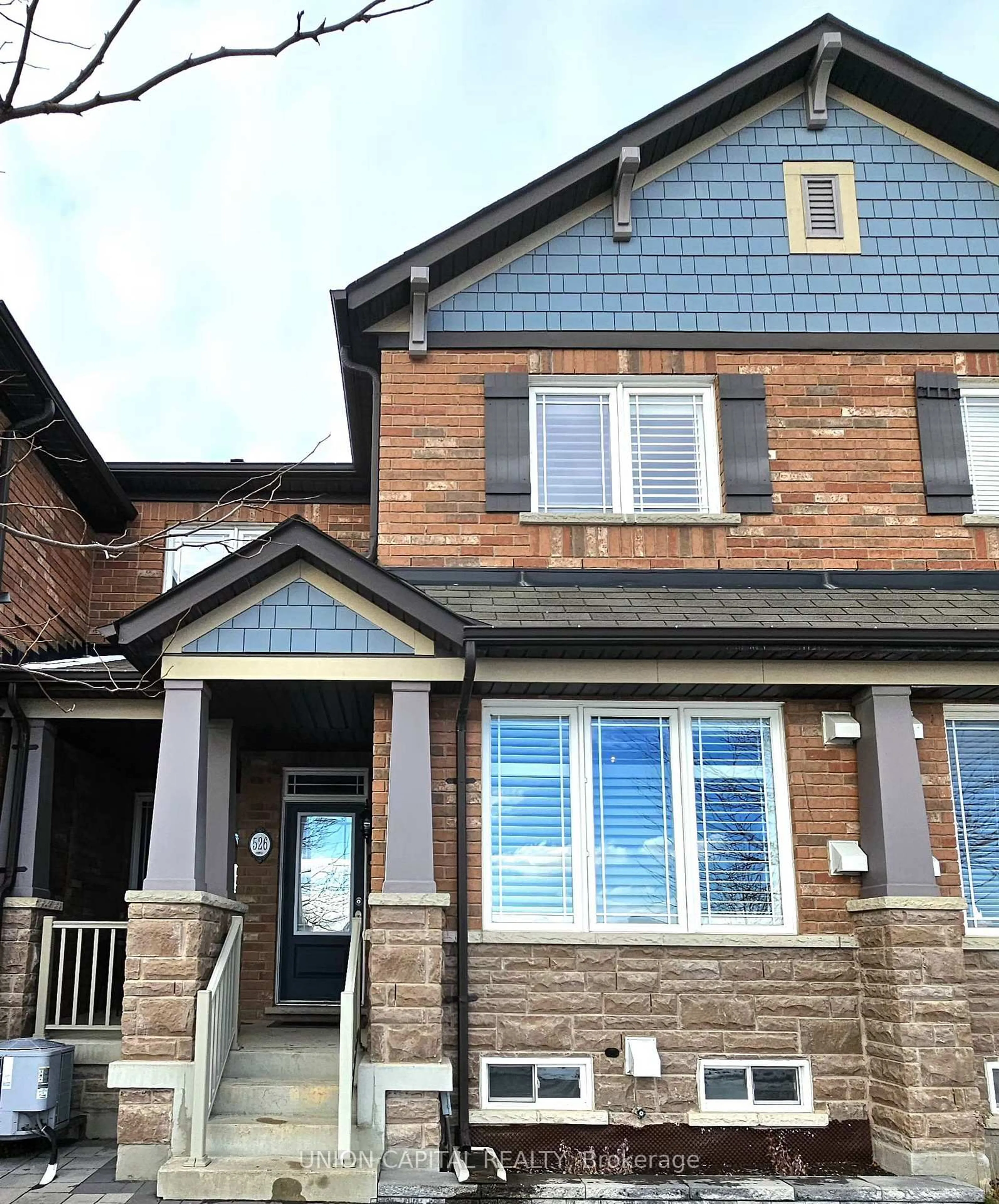Home with brick exterior material, street for 526 Church St, Markham Ontario L6B 0V9