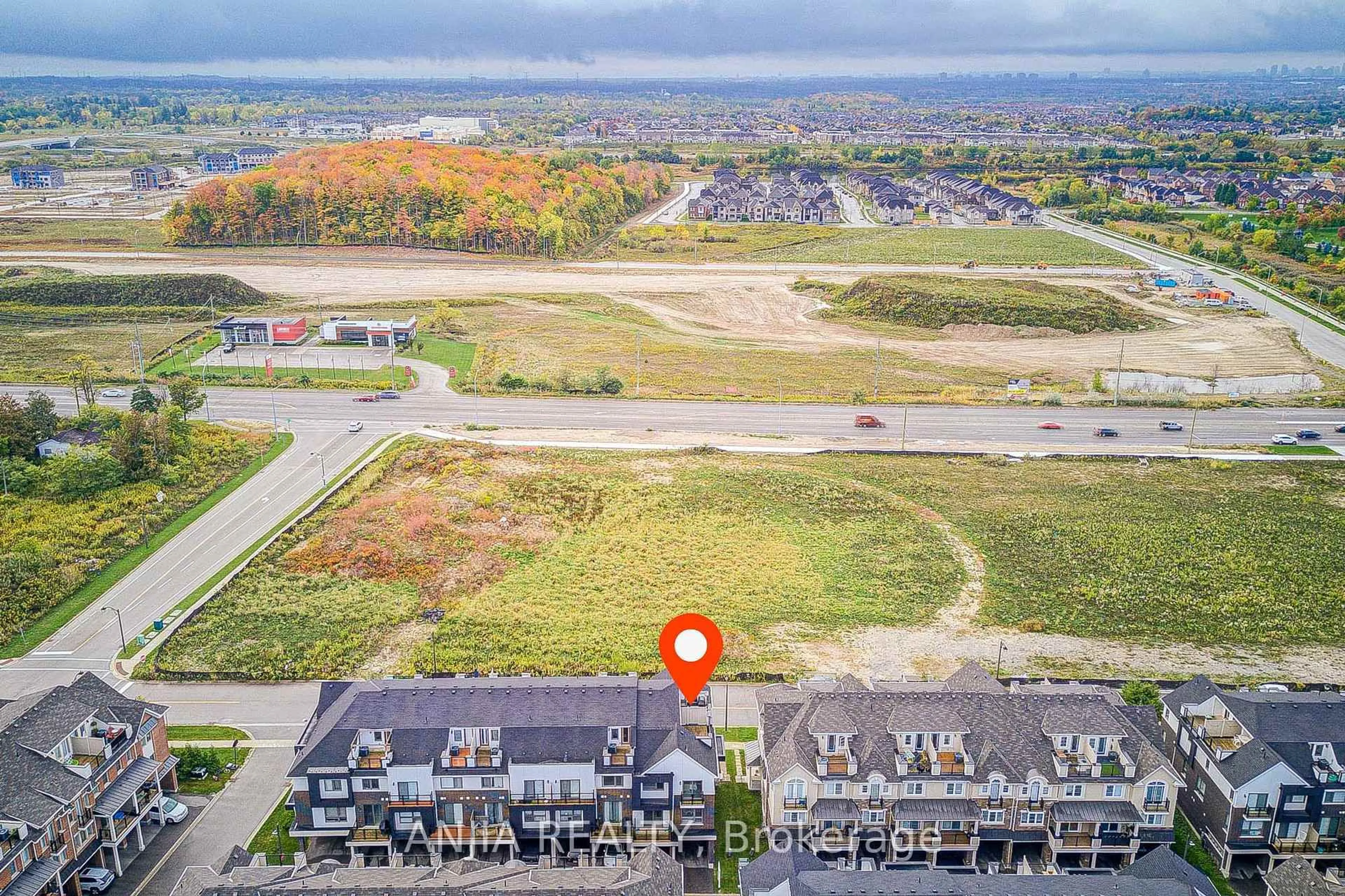 A pic from outside/outdoor area/front of a property/back of a property/a pic from drone, water/lake/river/ocean view for 390 Arthur Bonner Ave, Markham Ontario L6B 1N1