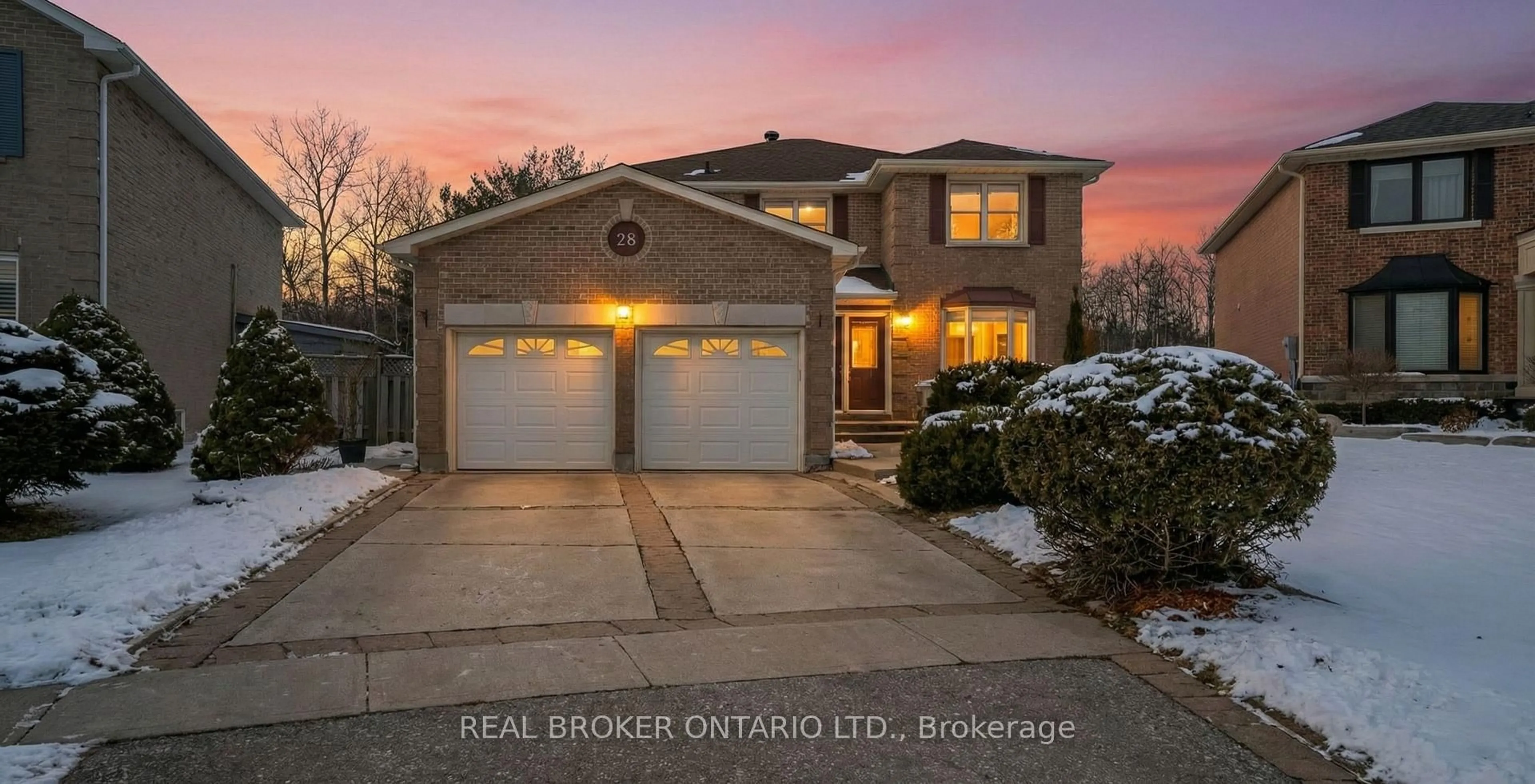 Home with brick exterior material, water/lake/river/ocean view for 28 Blyth St, Richmond Hill Ontario L4E 2Y1
