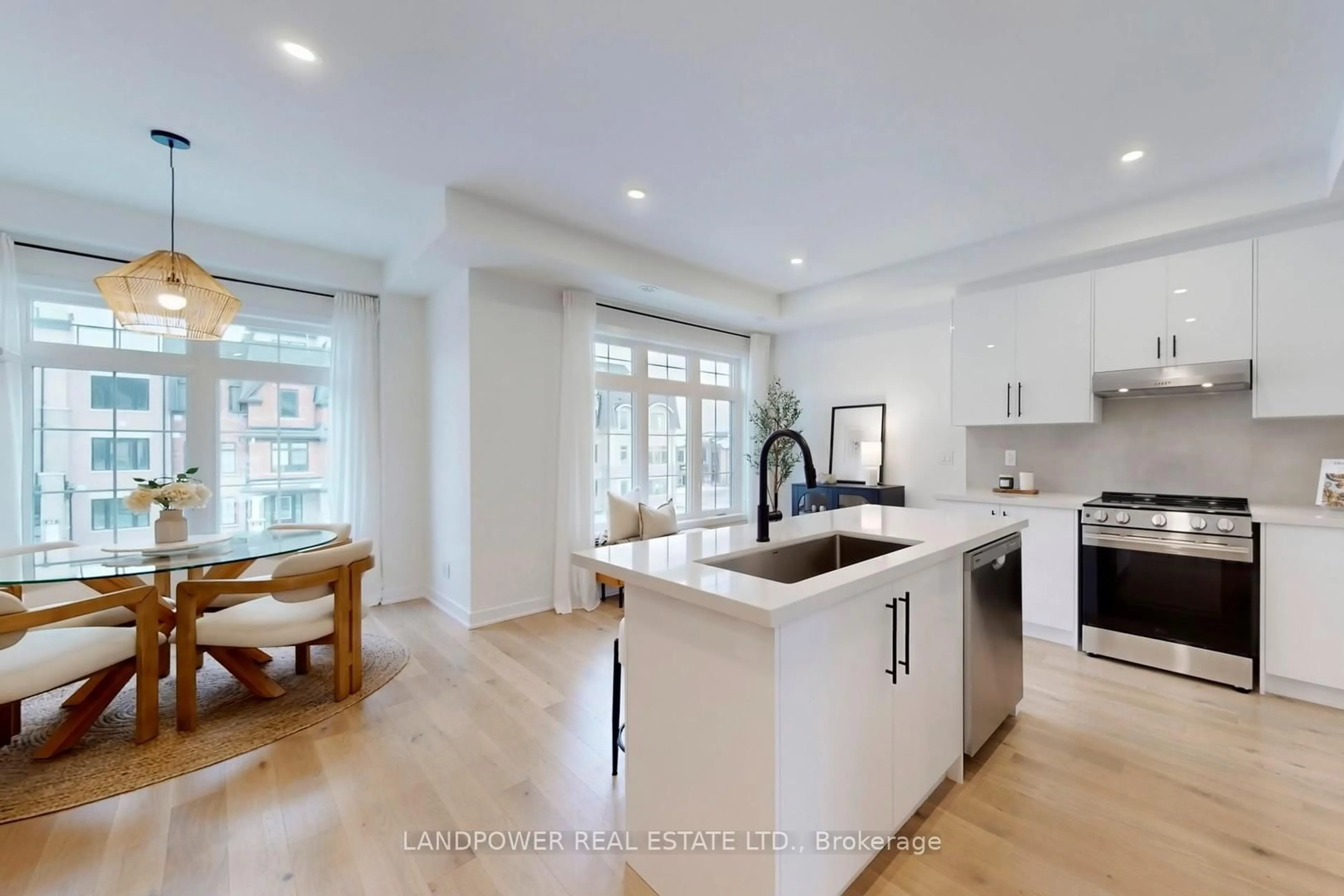 Open concept kitchen, unknown for 66 York Downs Blvd, Markham Ontario L6C 3M6