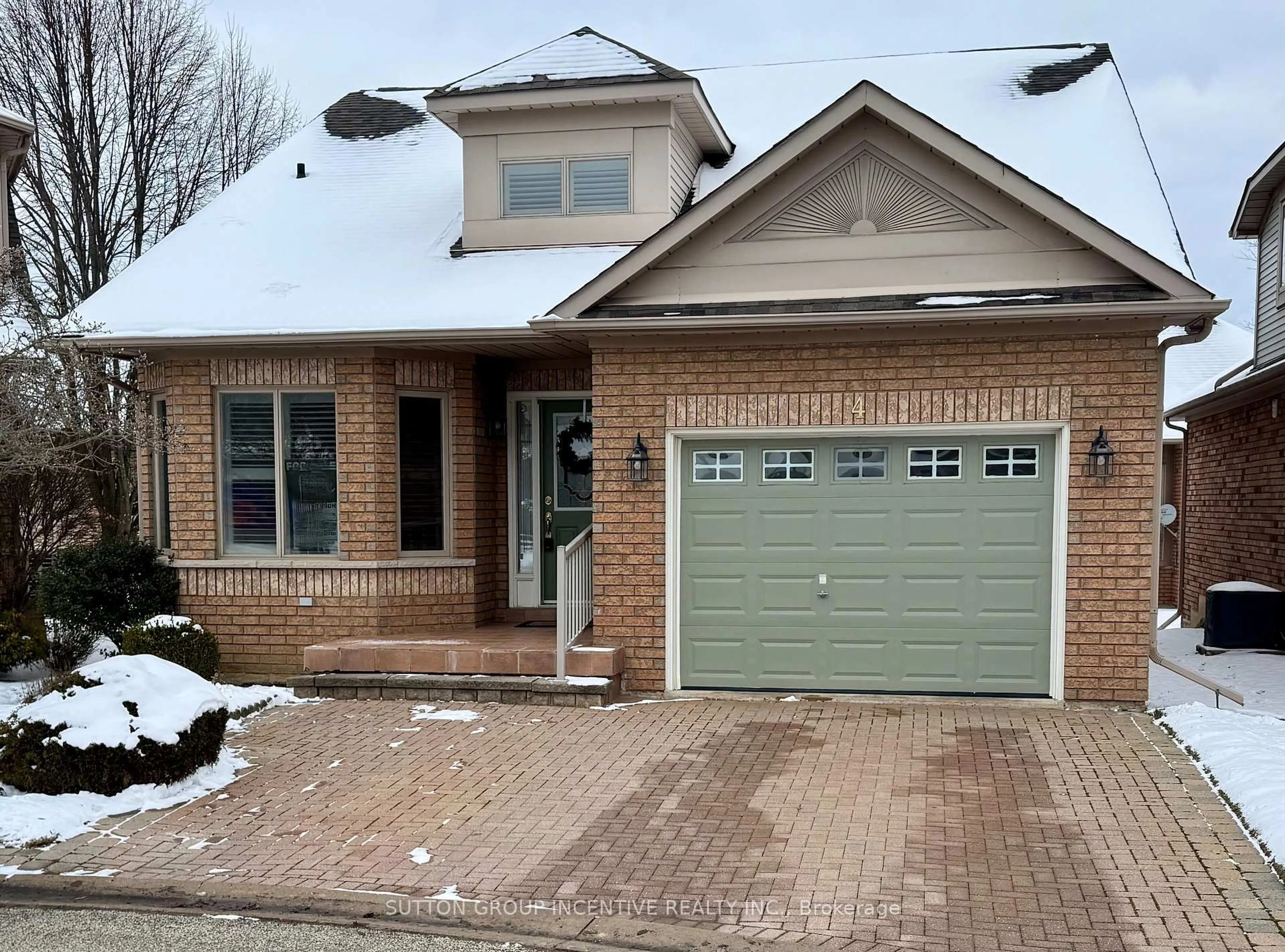 Home with brick exterior material, street for 4 Belair Pl #22, New Tecumseth Ontario L9R 1Z1