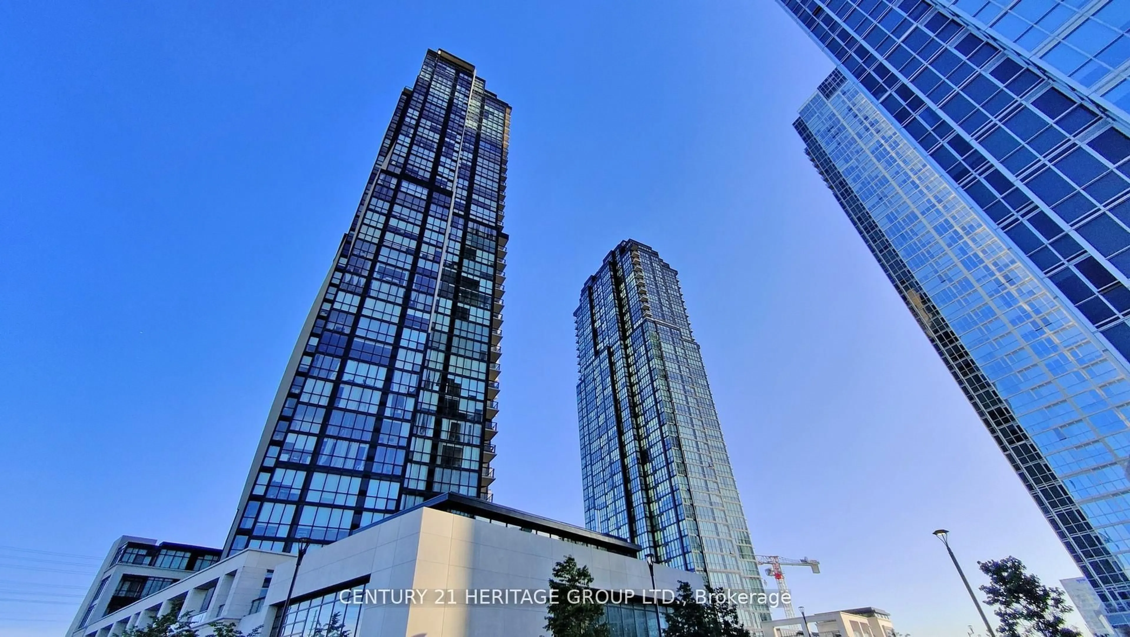 Unknown for 2910 Highway 7 Rd #405, Vaughan Ontario L4K 0H8