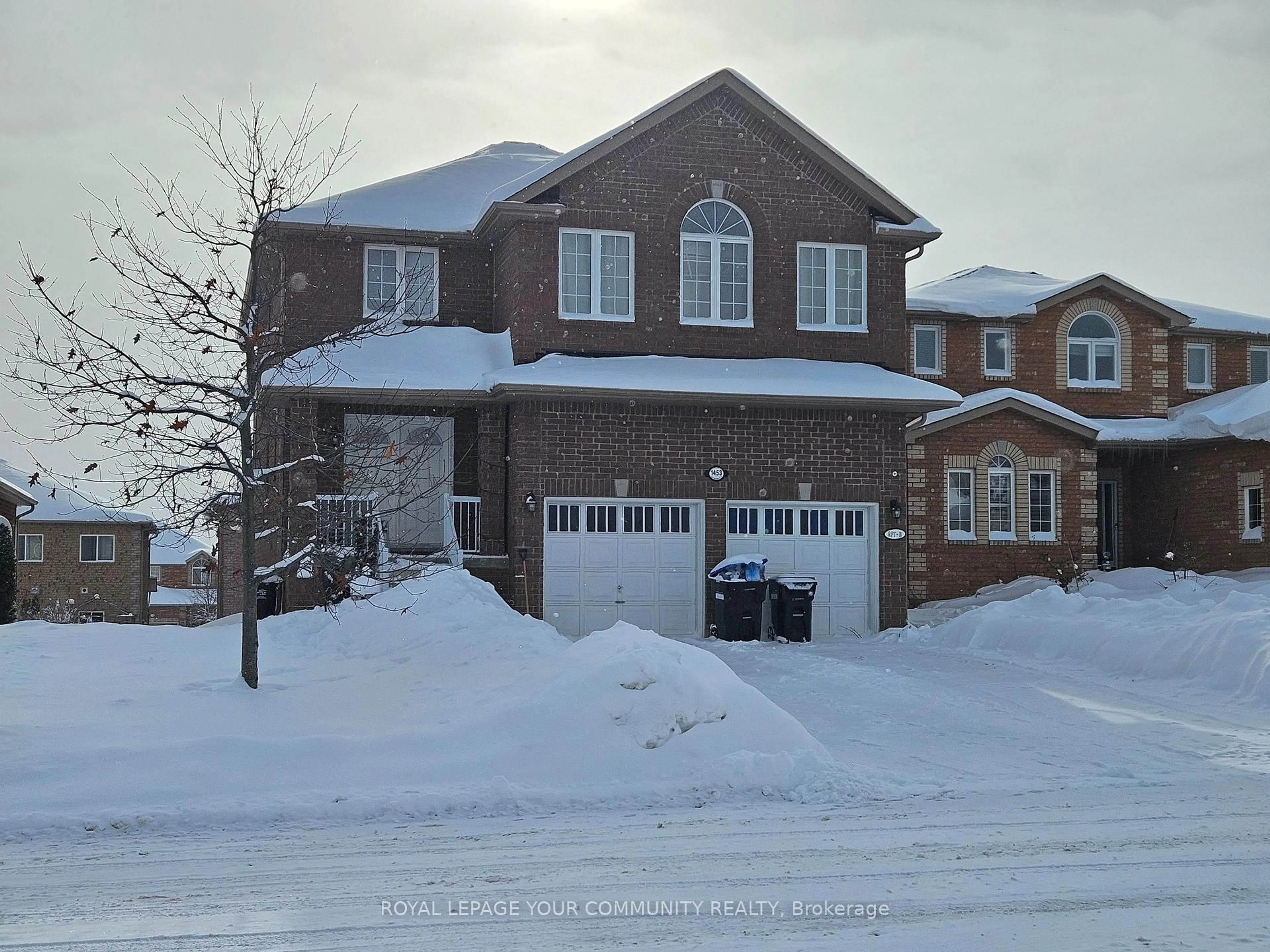 Home with brick exterior material, street for 1453 Bassingthwaite Crt, Innisfil Ontario L9S 0E1