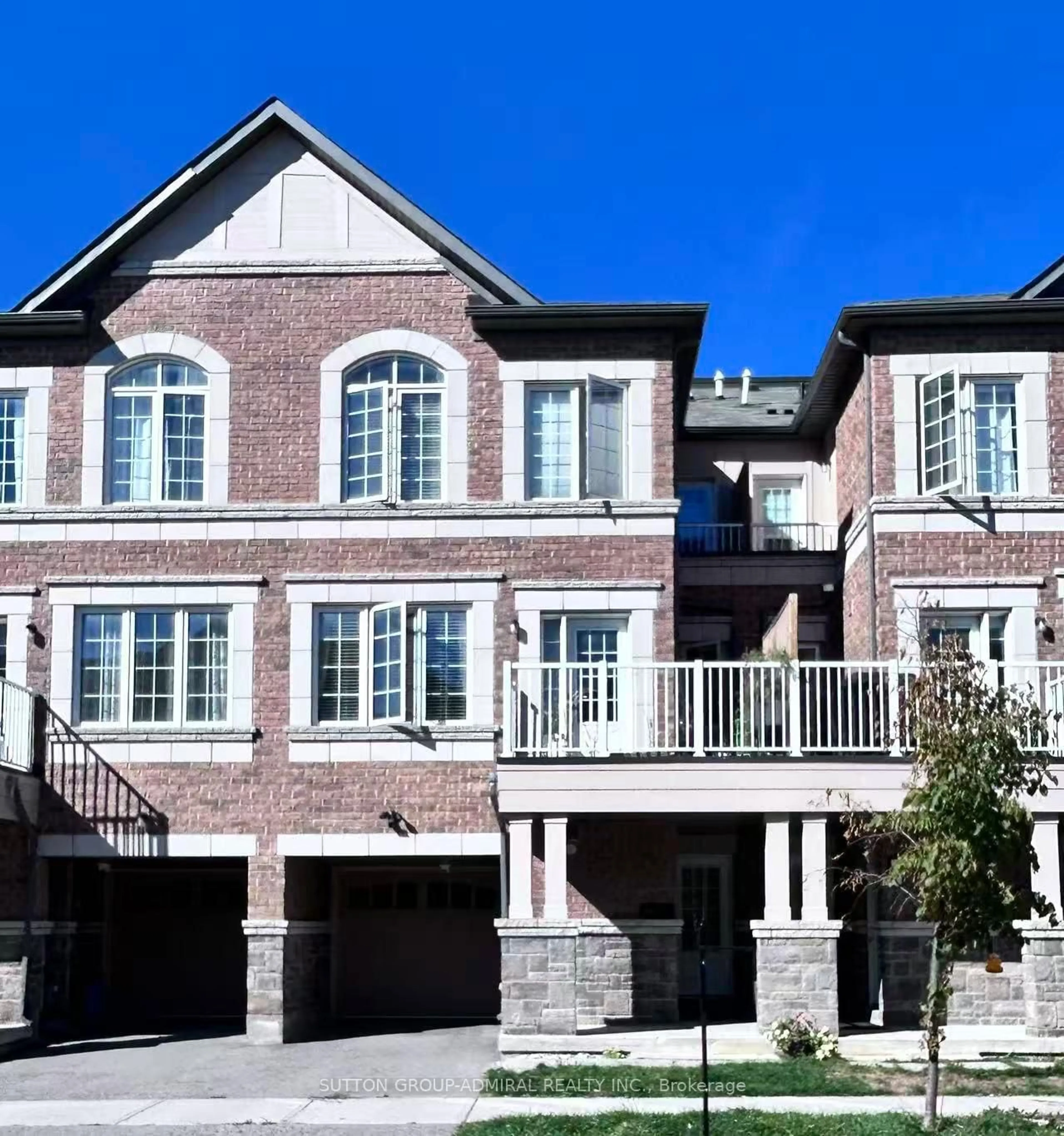 Home with brick exterior material, street for 14 McGrath Ave, Richmond Hill Ontario L4S 0K5