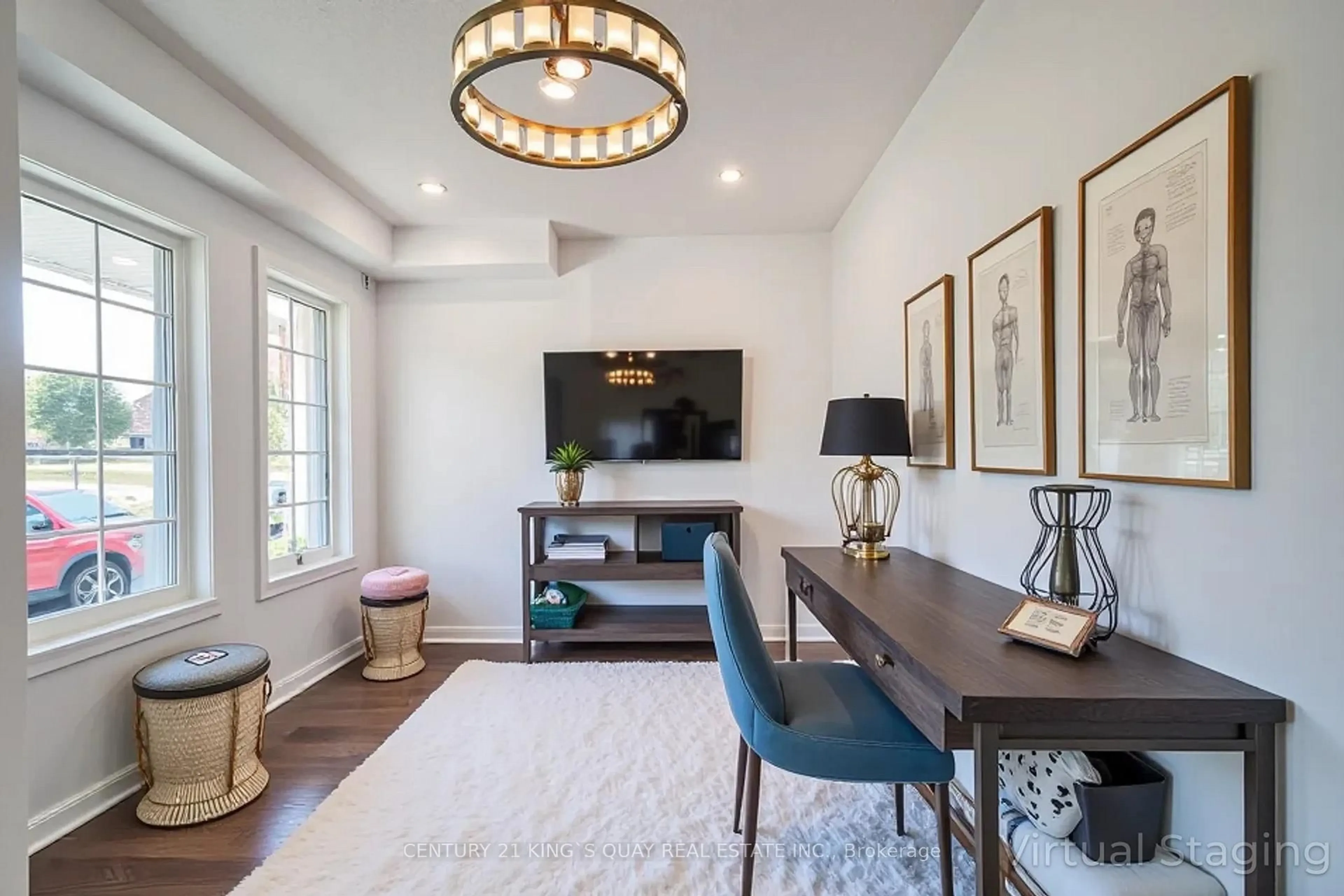 Indoor entryway for 220 Karl Rose Tr, Newmarket Ontario L3X 3J3